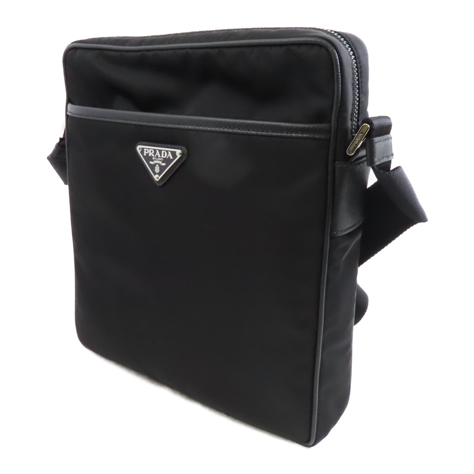 PRADA 尼龍Shoulder Bag銀扣肩背袋黑色