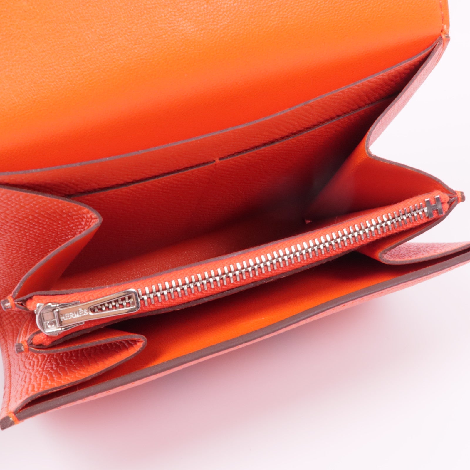 HERMES 【激減優惠】Epsom皮革Constance Wallet銀扣錢包Rouge Tomate