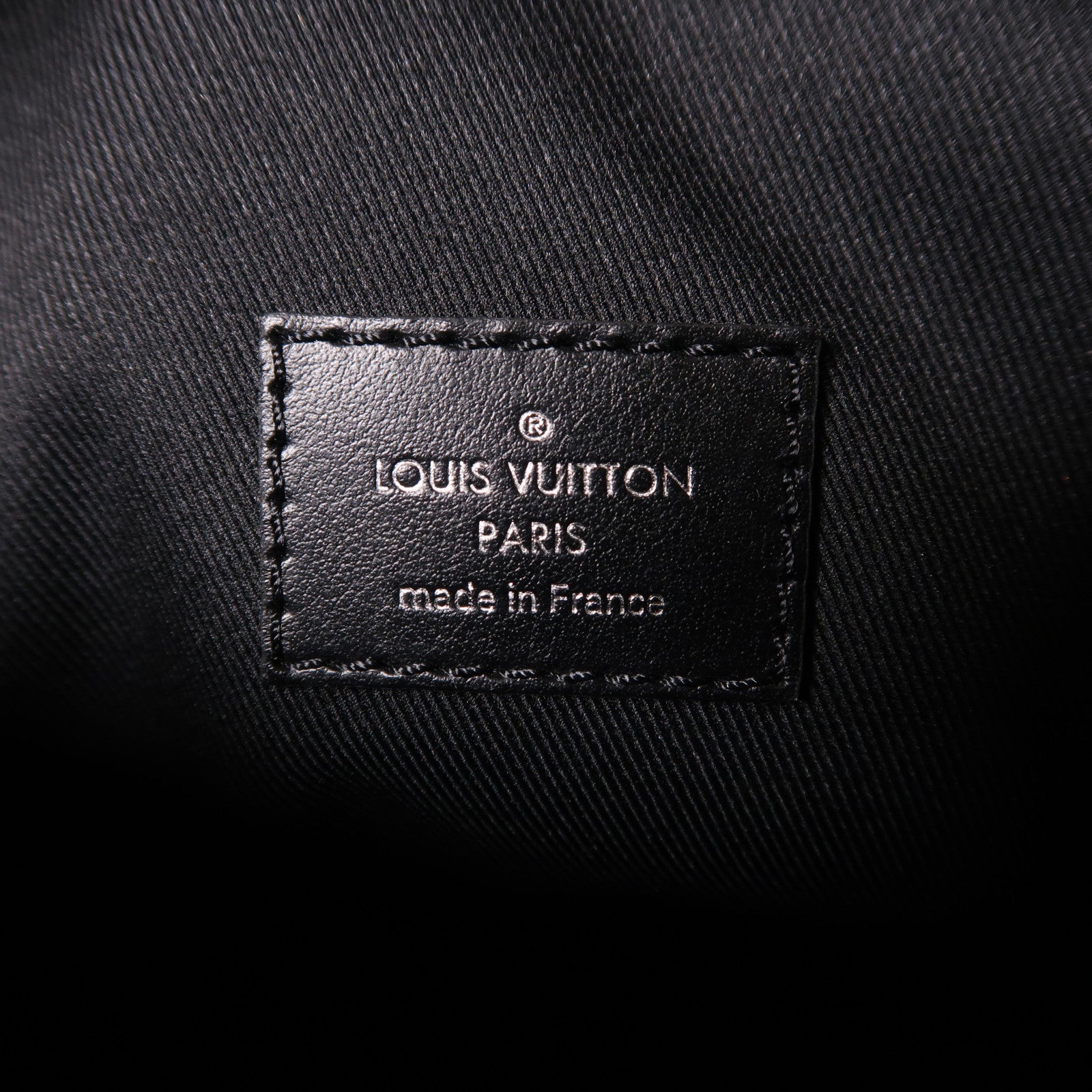 LOUIS VUITTON Monogram Eclipse Soft Trunk肩背袋