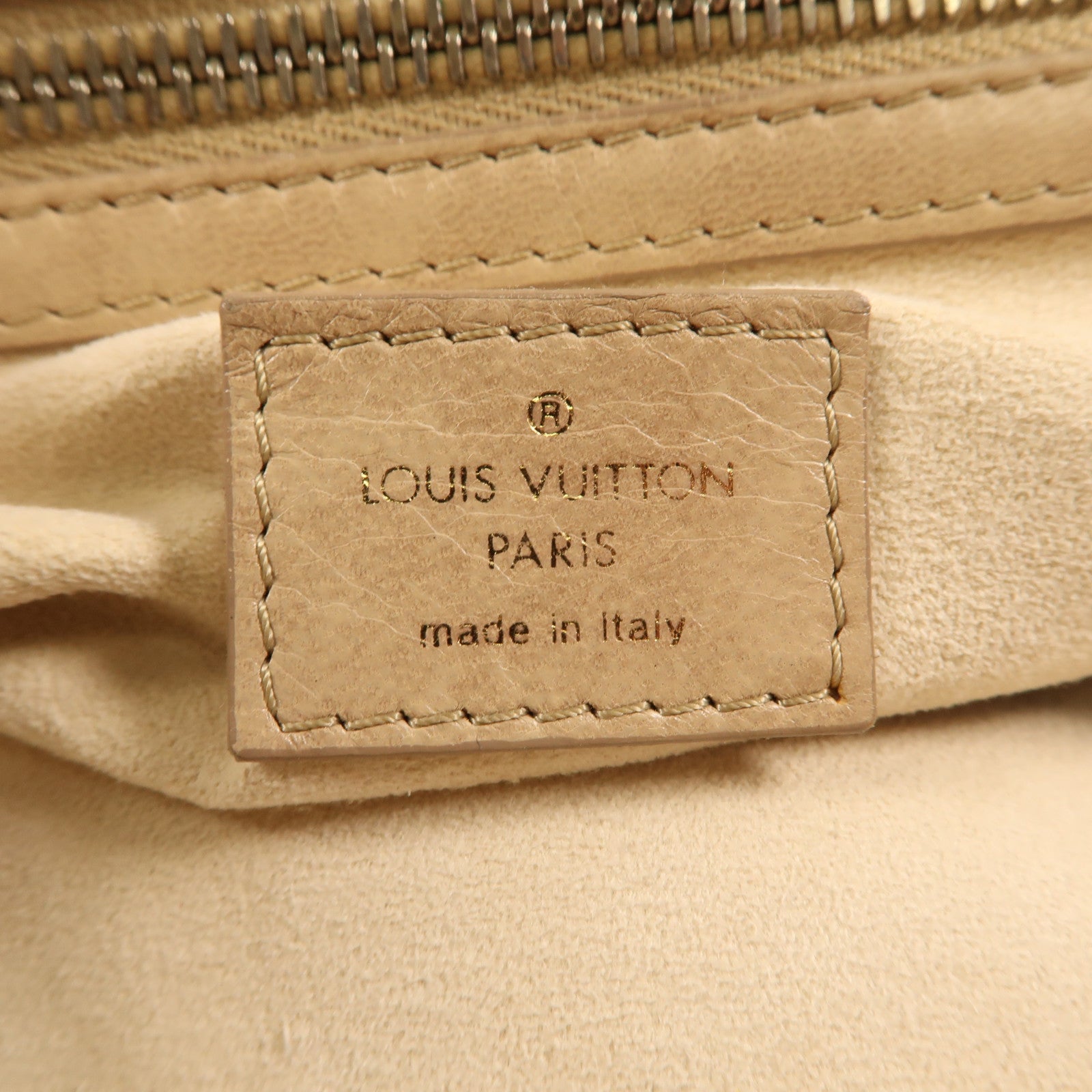 LOUIS VUITTON 【激減優惠】羊皮皮革 Olympe Stratus 金扣肩背袋