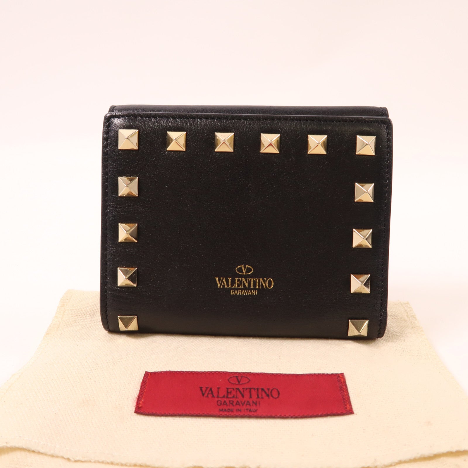 Valentino 牛皮皮革Garavani Rockstud Wallet金扣錢包黑色