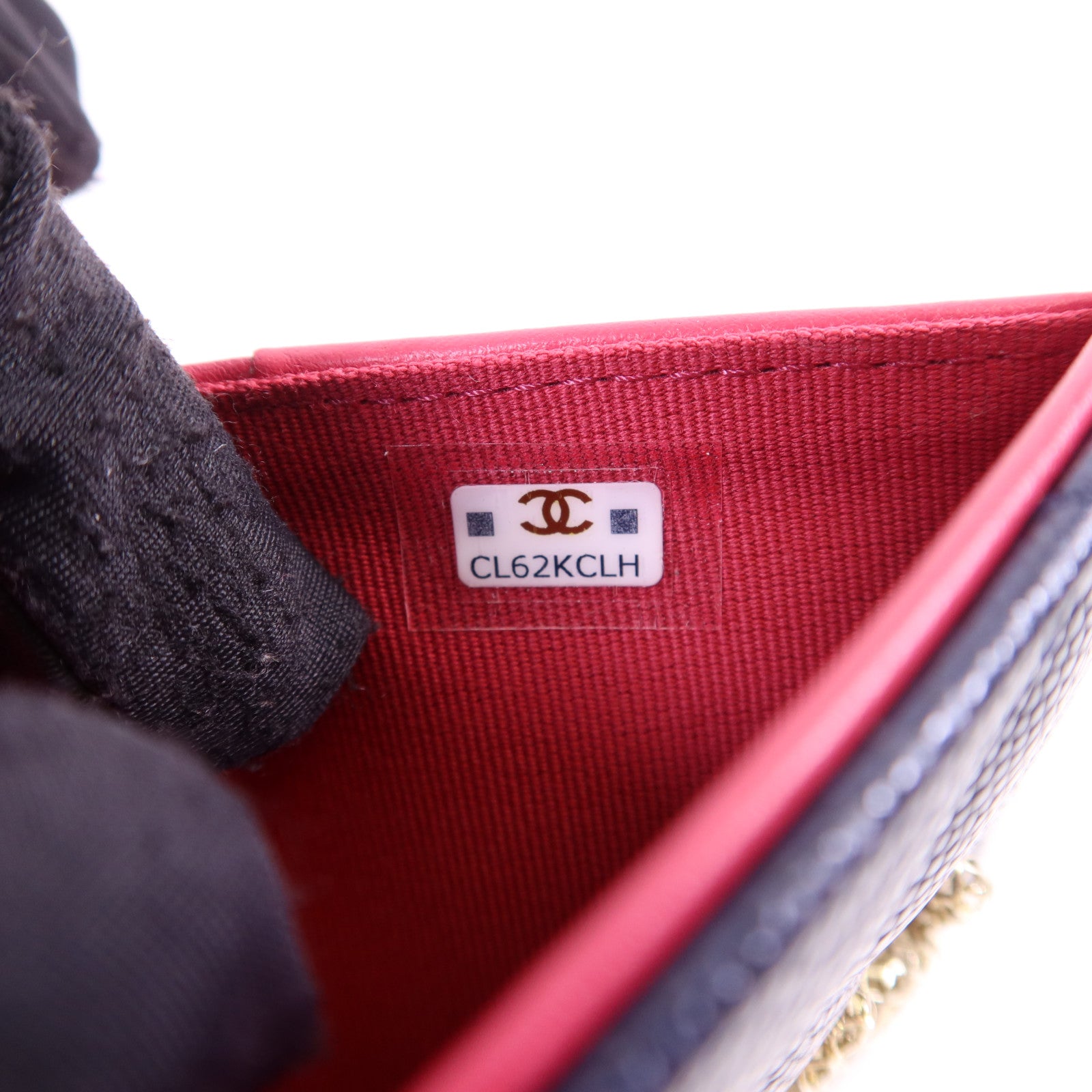 CHANEL 牛皮皮革Bifold Wallet金扣錢包