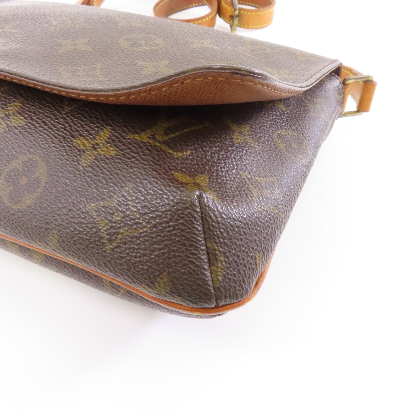 LOUIS VUITTON Monogram Musette Tango金扣肩背袋啡色