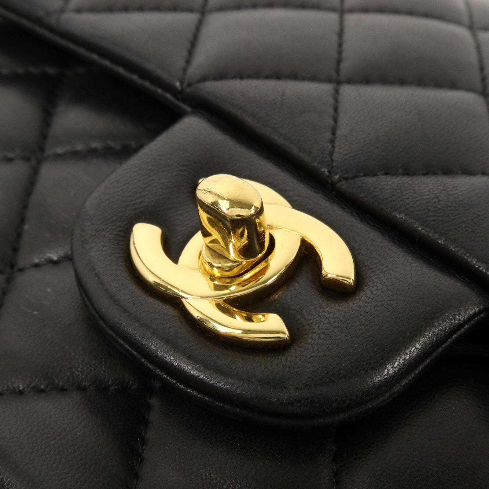 CHANEL 羊皮皮革Classic 25鏈帶肩背袋