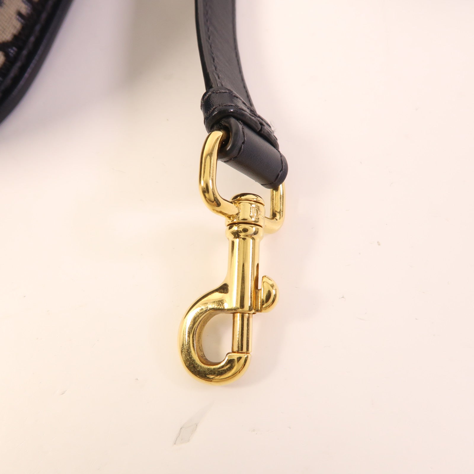 Dior 帆布Bobby金扣肩背袋