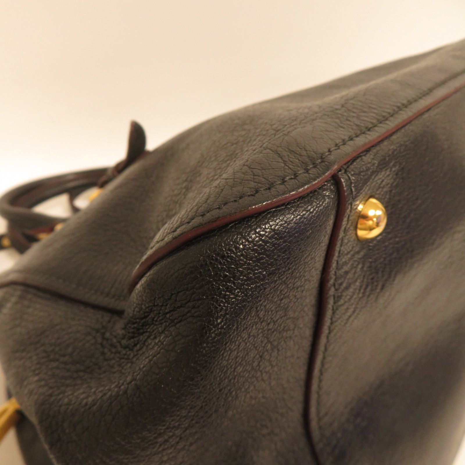 Miu Miu 【激減優惠】牛皮皮革Tote Bag金扣手挽肩背兩用袋黑色