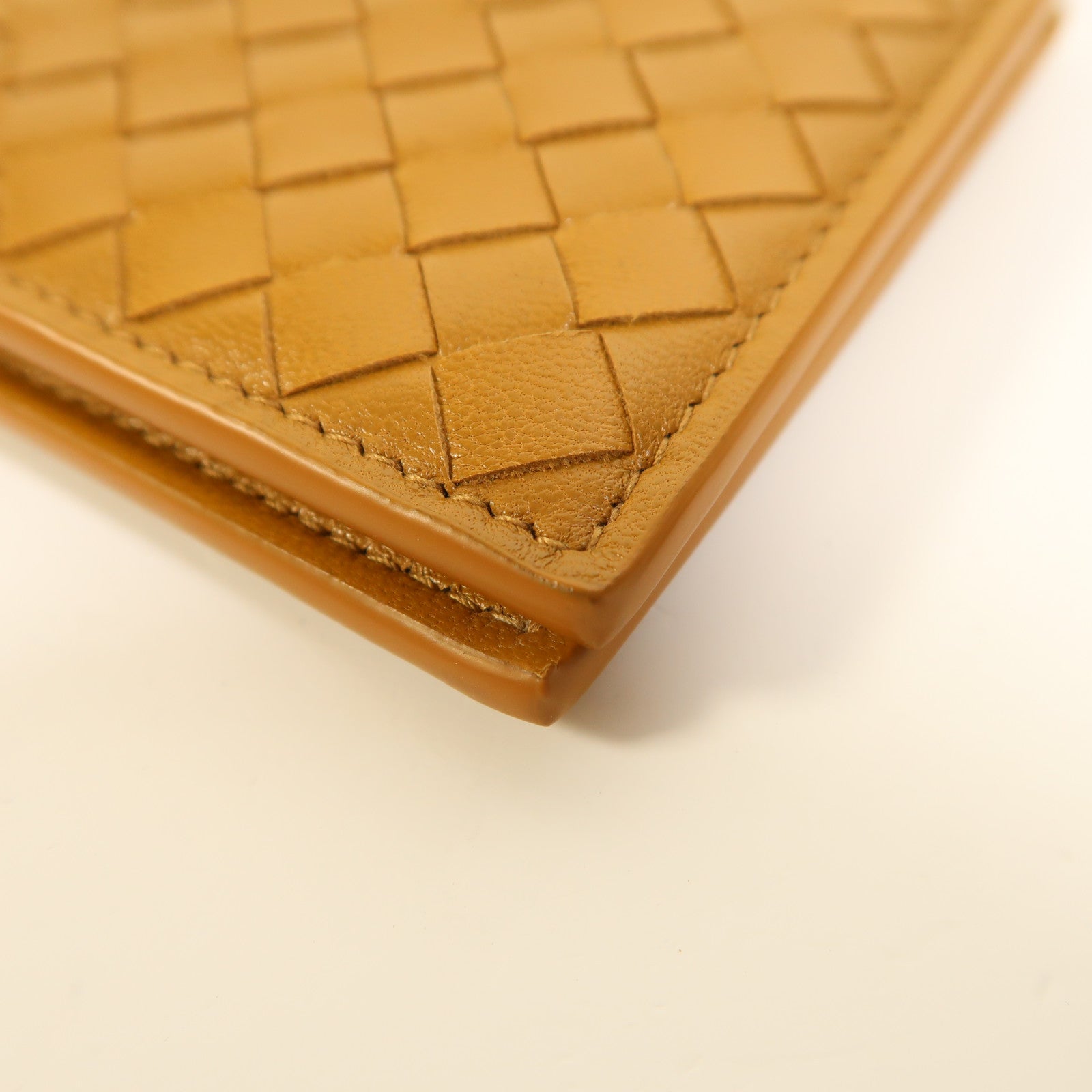 BOTTEGA VENETA 羊皮皮革Bi-Fold Wallet錢包