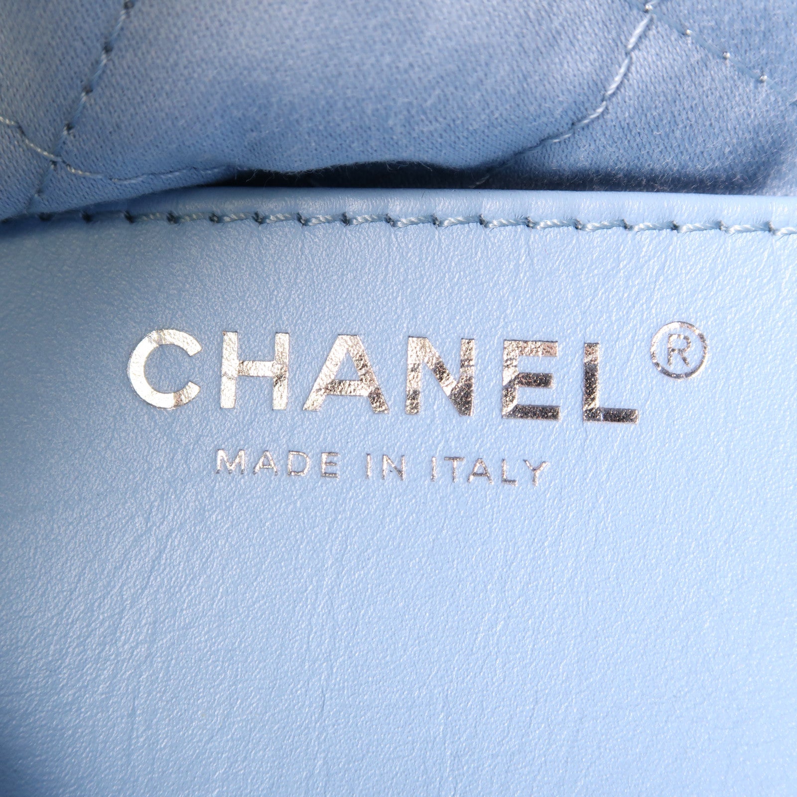 CHANEL 羊皮皮革Mini 19銀扣Shoulder Bag粉藍色