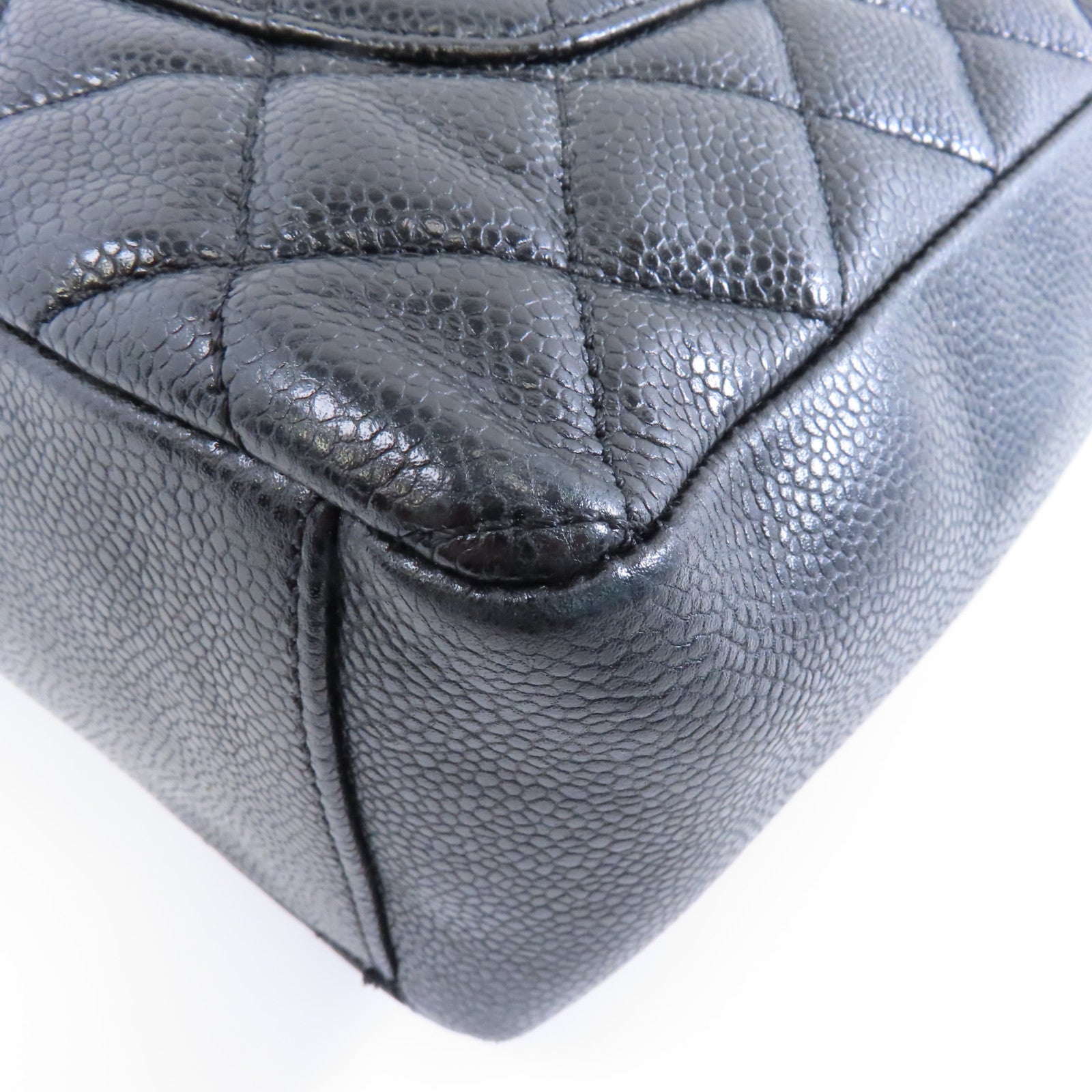 CHANEL 菱格牛皮皮革Chain Shoulder金扣鏈帶肩背袋黑色
