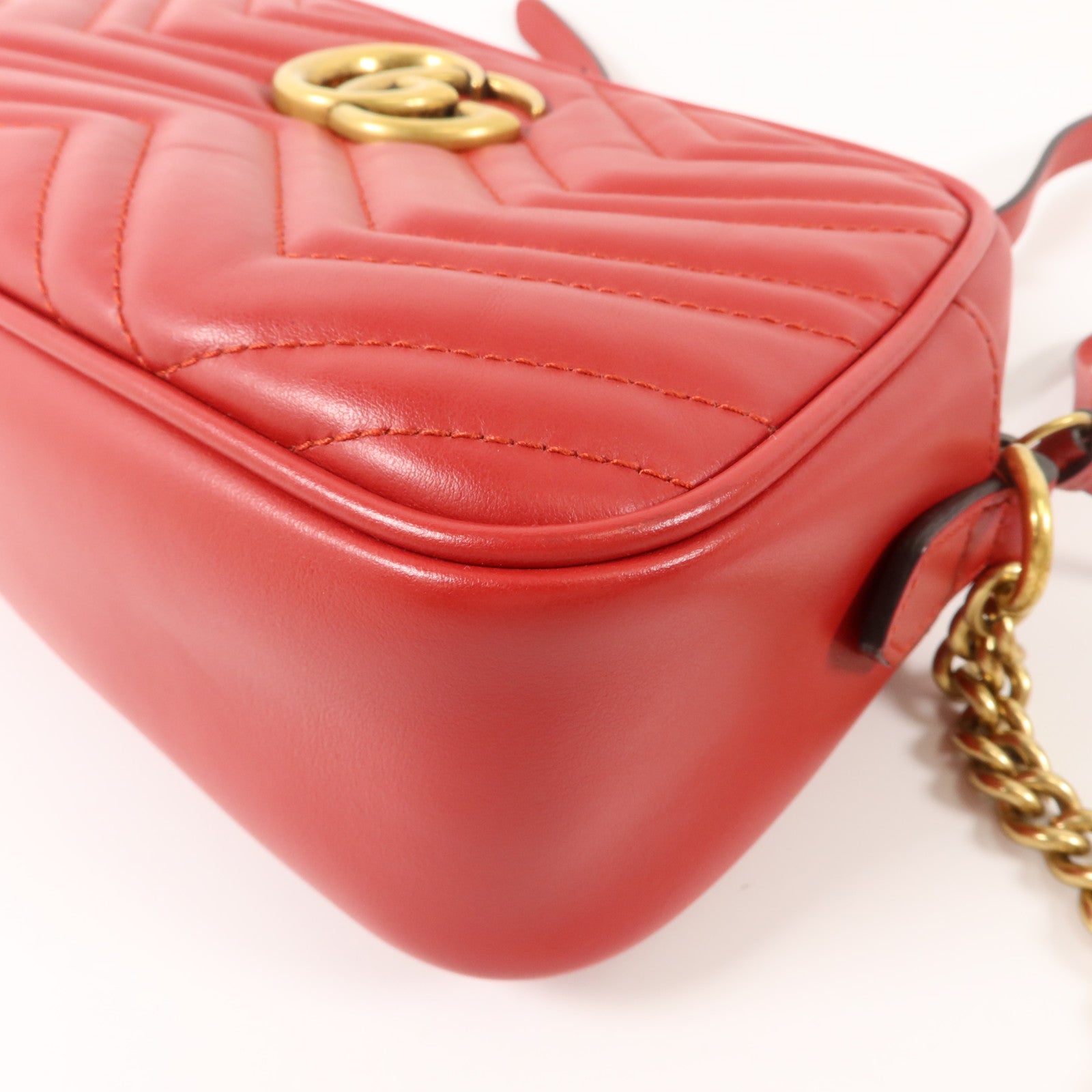GUCCI 牛皮皮革GG Marmont Small Camera Bag肩背袋