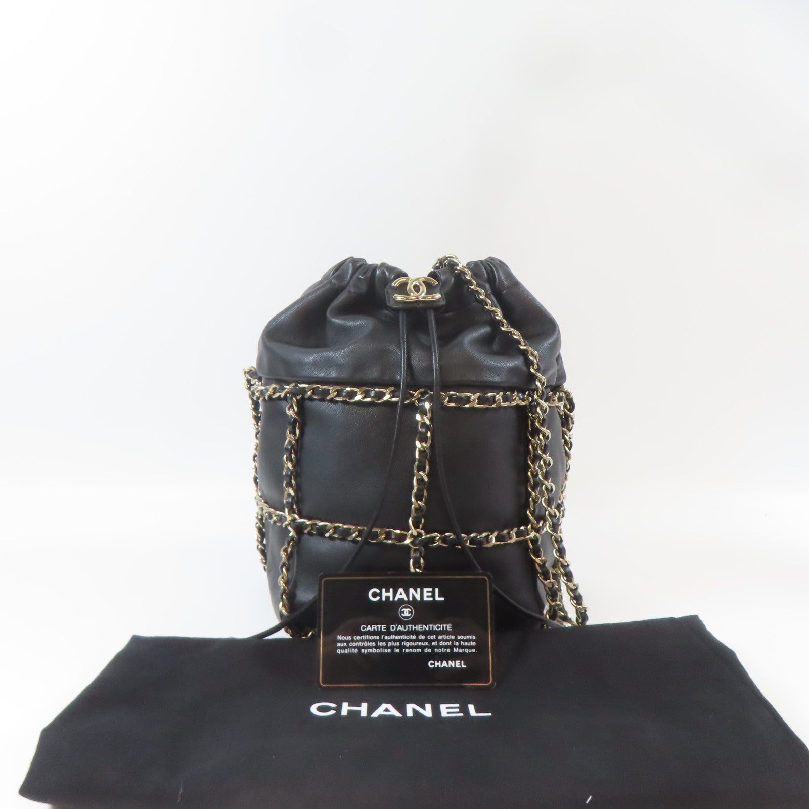 CHANEL 【激減優惠】羊皮皮革Bucket Bag金扣鏈帶肩背袋黑色