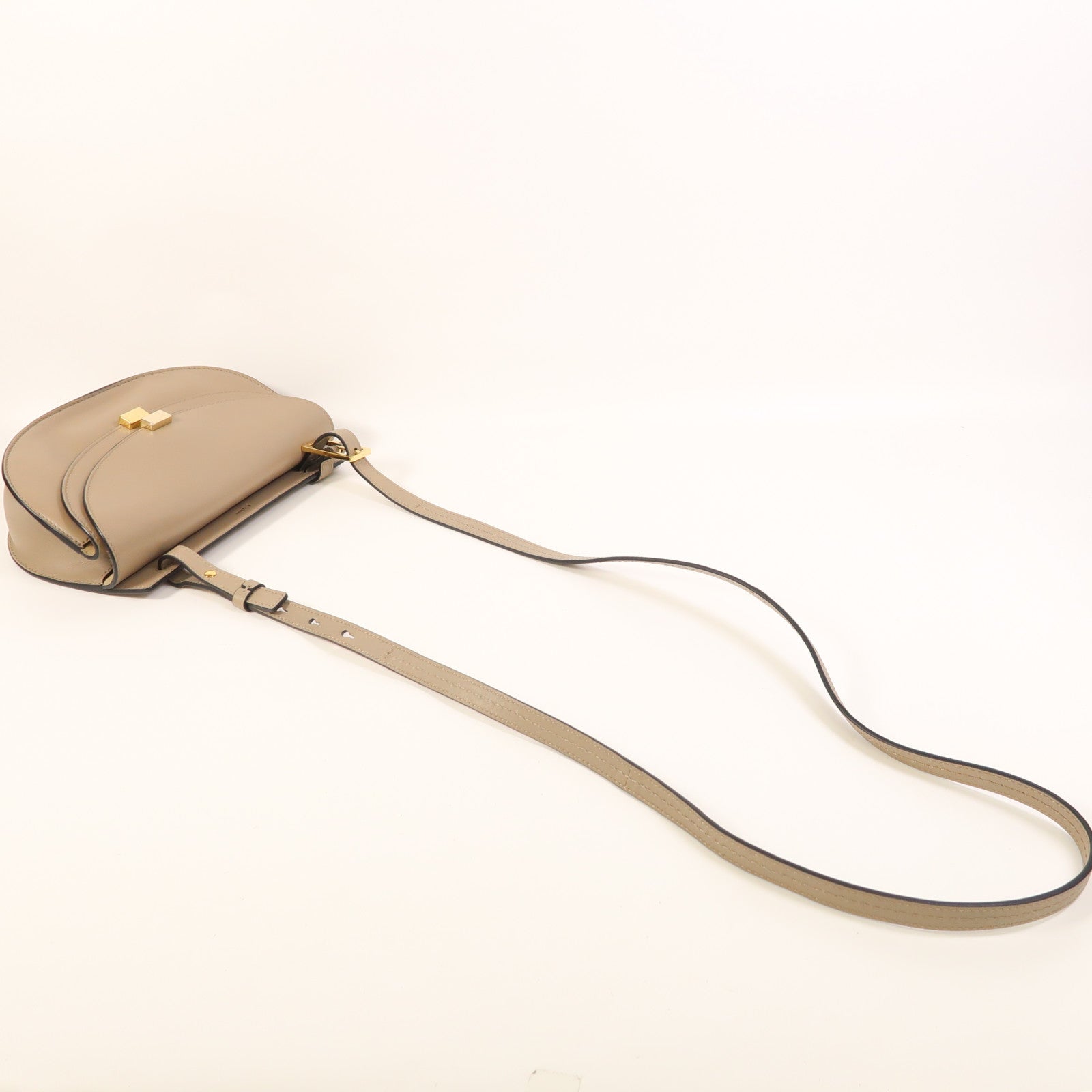 Chloe 牛皮皮革Georgia金扣肩背袋