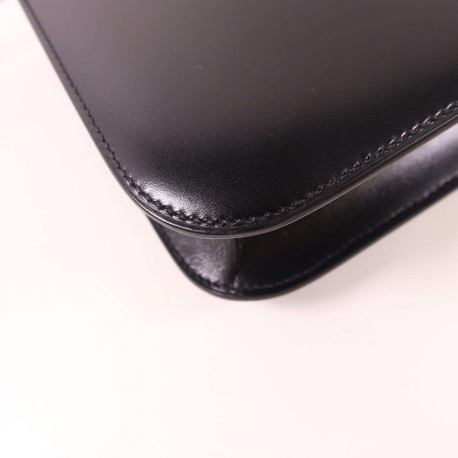 HERMES 皮革Constance 24肩背袋銀扣肩背袋Noir