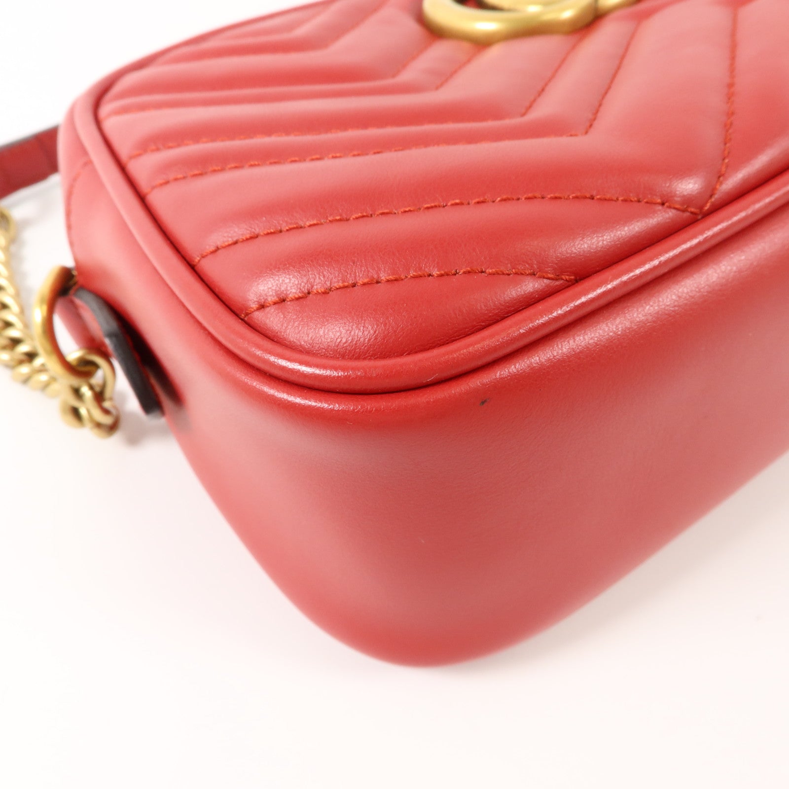 GUCCI 牛皮皮革GG Marmont Small Camera Bag肩背袋