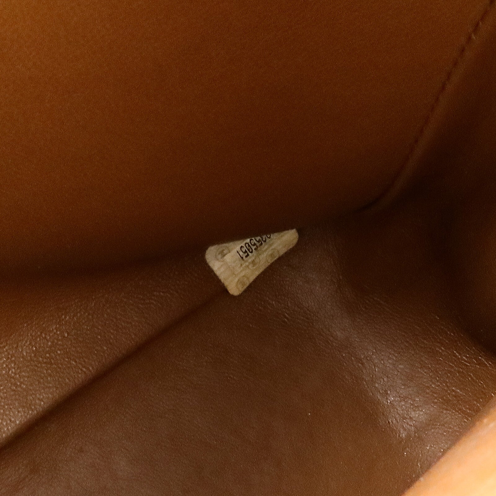 CHANEL 牛皮皮革Vintage Jumbo CC Madermoiselle手挽袋