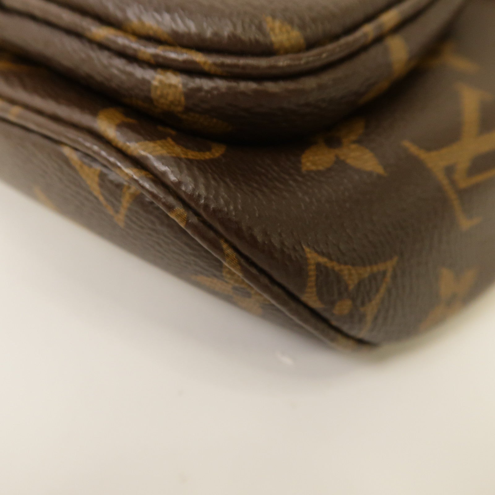 LOUIS VUITTON Monogram Mini Bumbag金扣腰包啡色