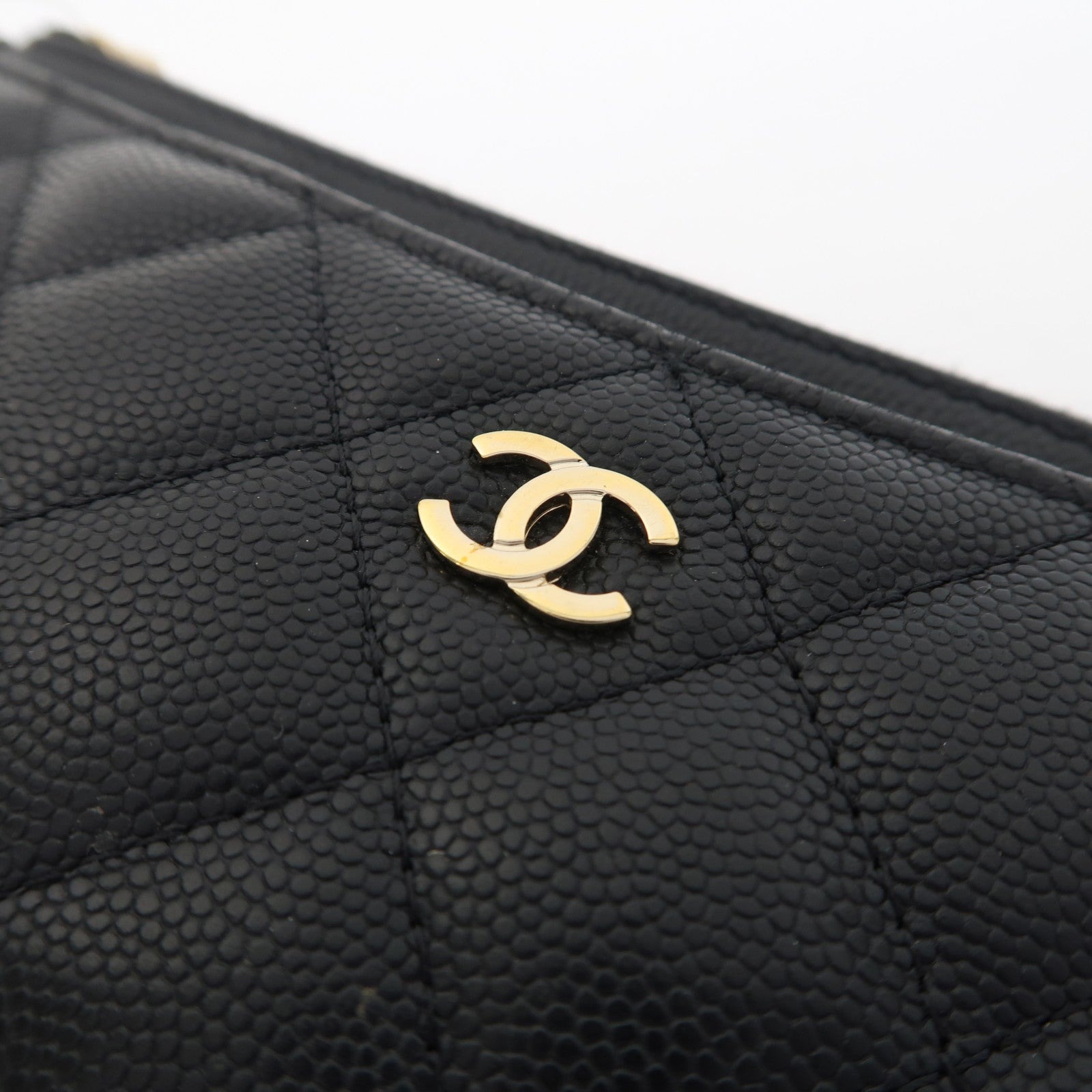 CHANEL Caviar皮革Long Card Holder金扣卡片套黑色