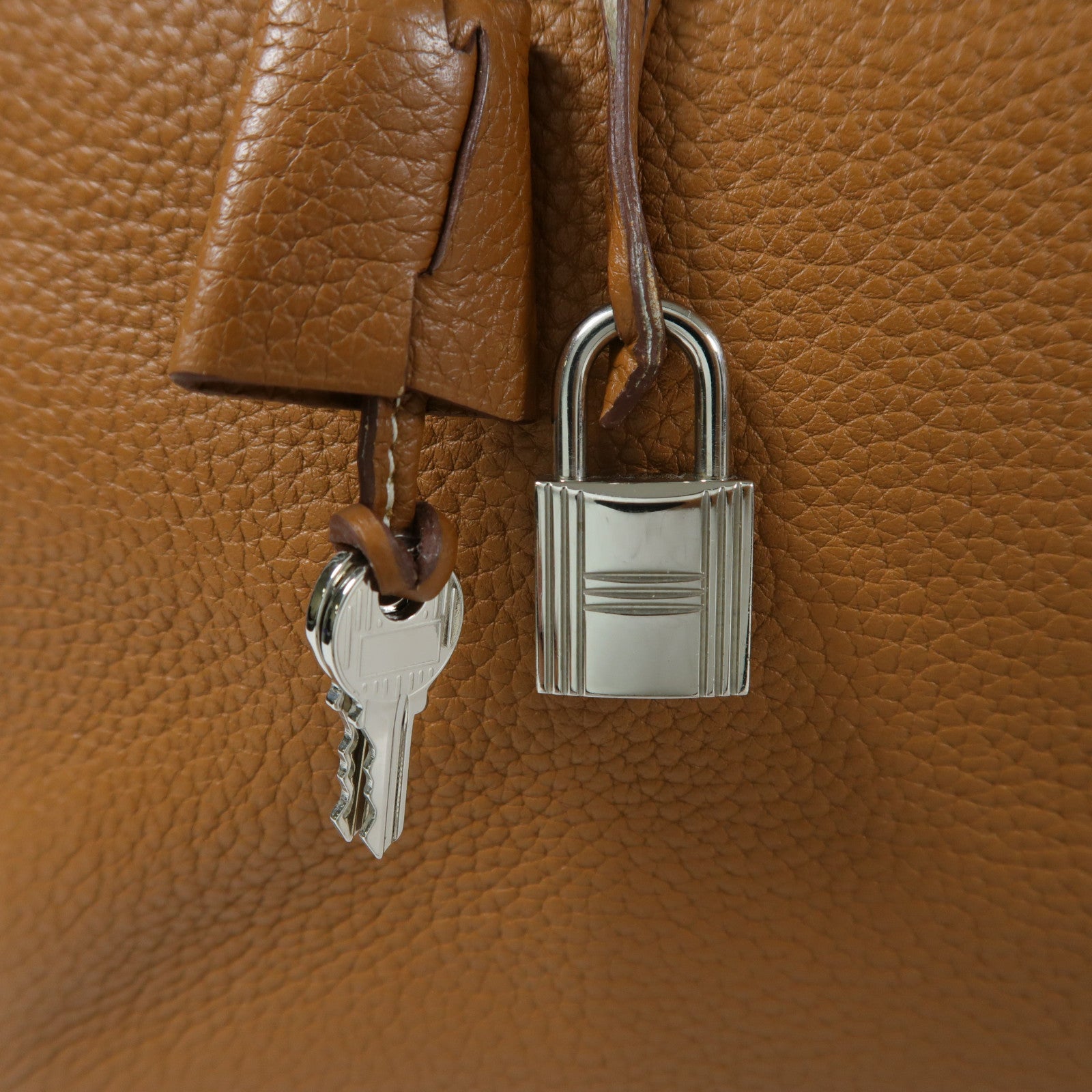 HERMES Clemence皮革Victoria銀扣肩背袋