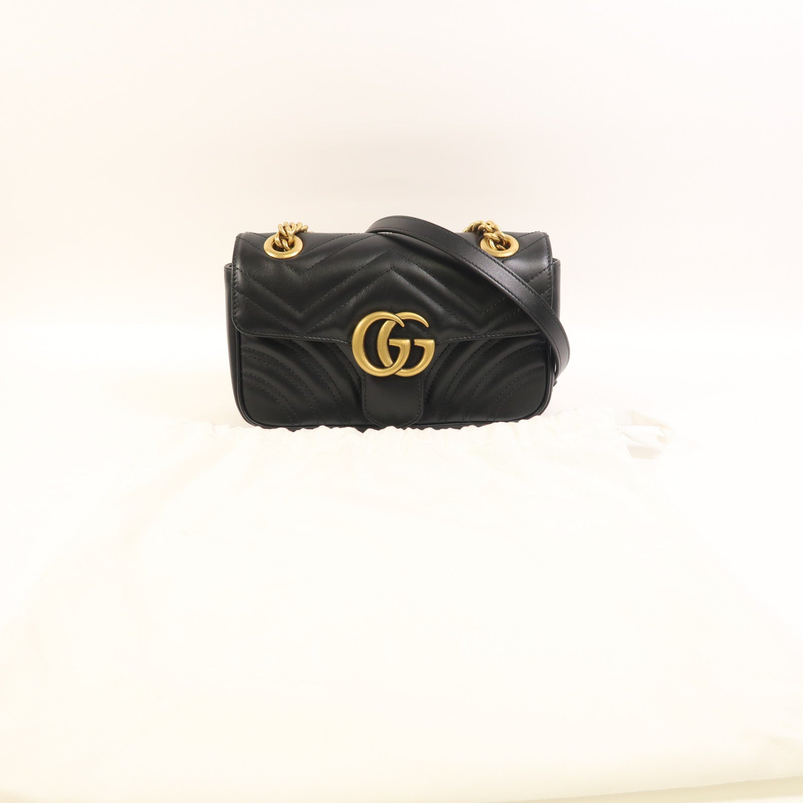 GUCCI 牛皮皮革GG Marmont Small金扣鏈帶肩背袋
