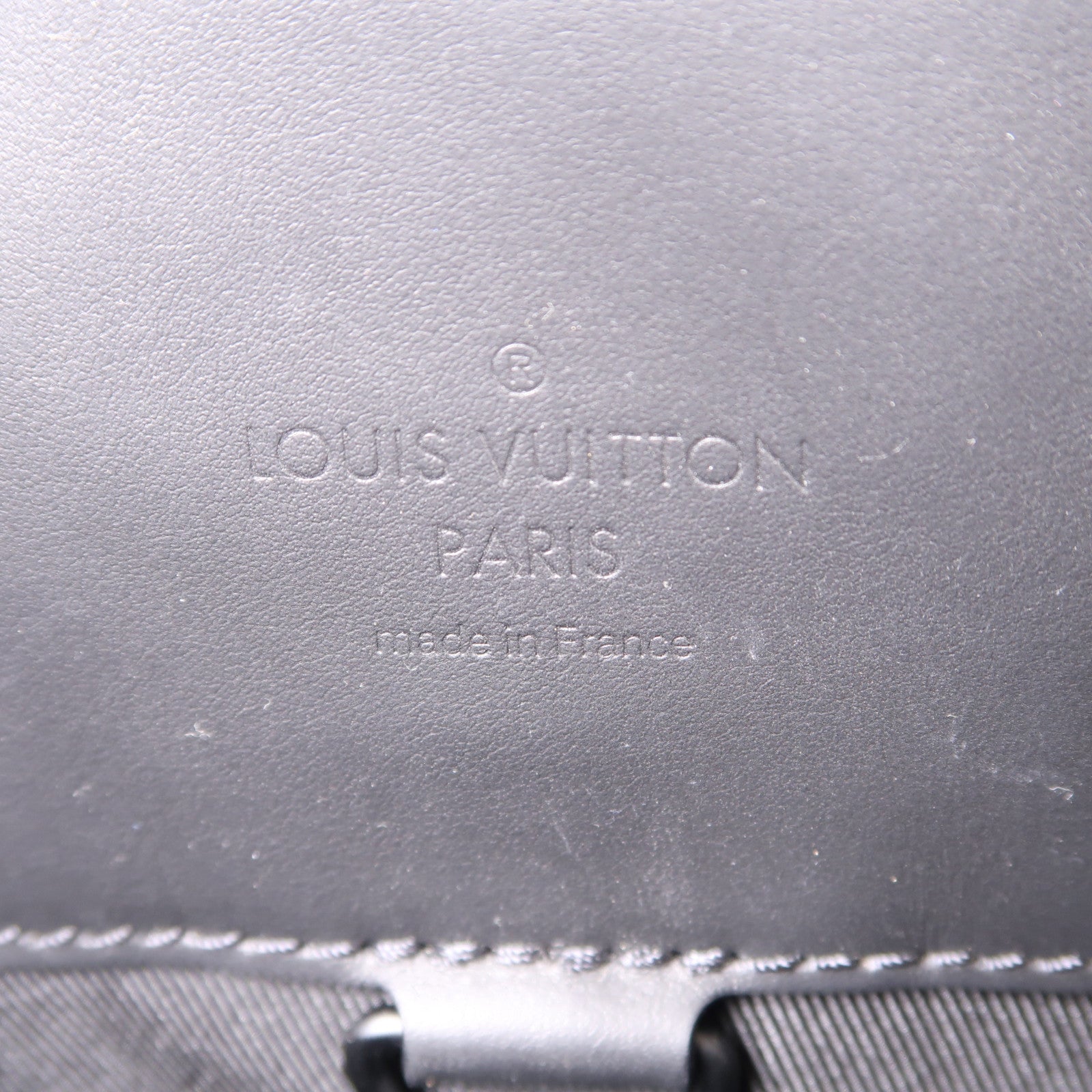 LOUIS VUITTON【激減優惠】 Monogram Eclipse Maxi Noe Sling手挽肩背兩用袋