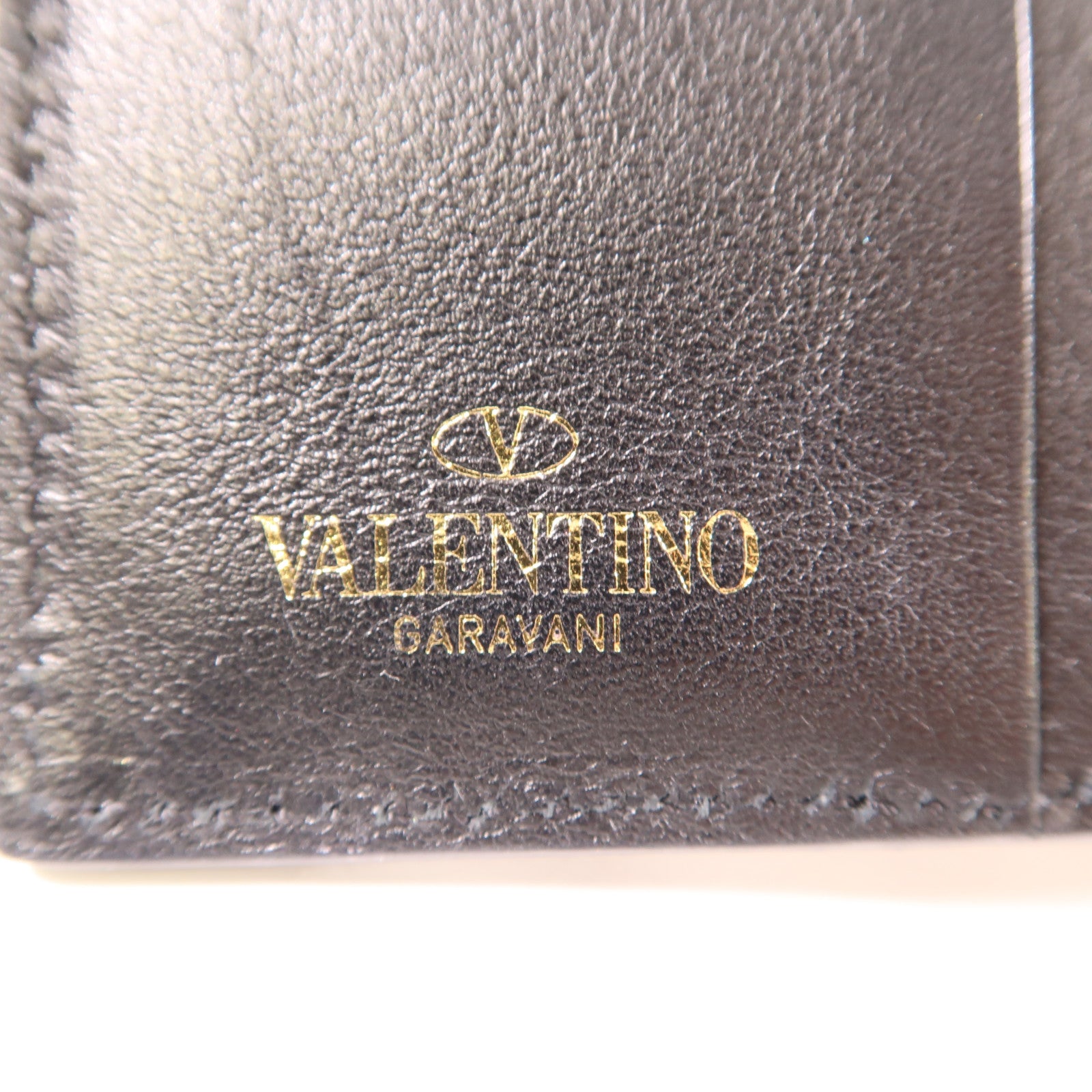 Valentino 牛皮皮革Garavani Rockstud Wallet金扣錢包黑色