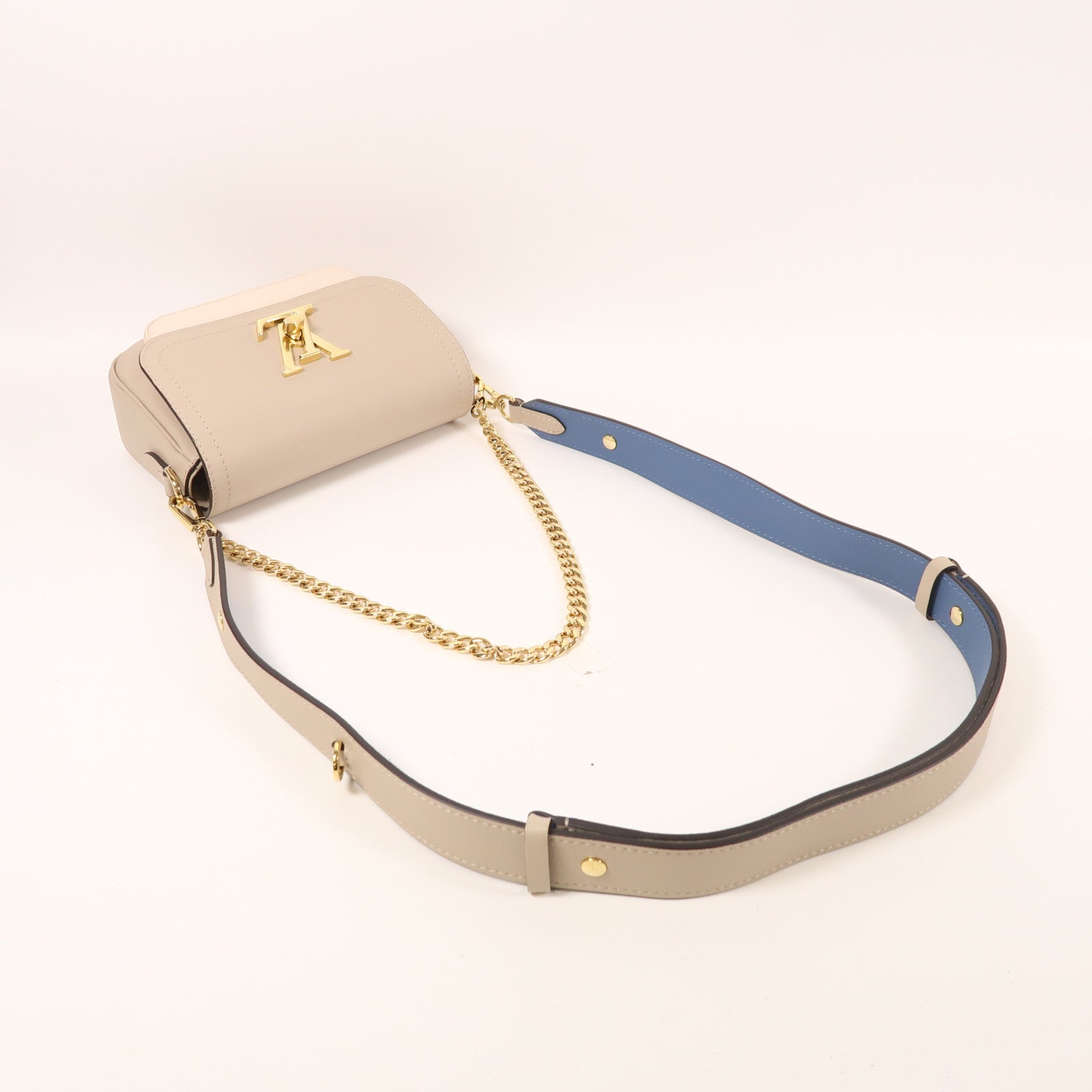 LOUIS VUITTON 牛皮皮革Lockme Tender金扣肩背袋