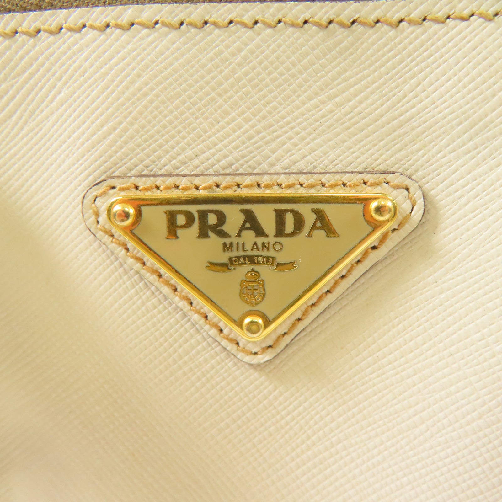 PRADA 牛皮皮革Saffiano金扣手挽袋米白色