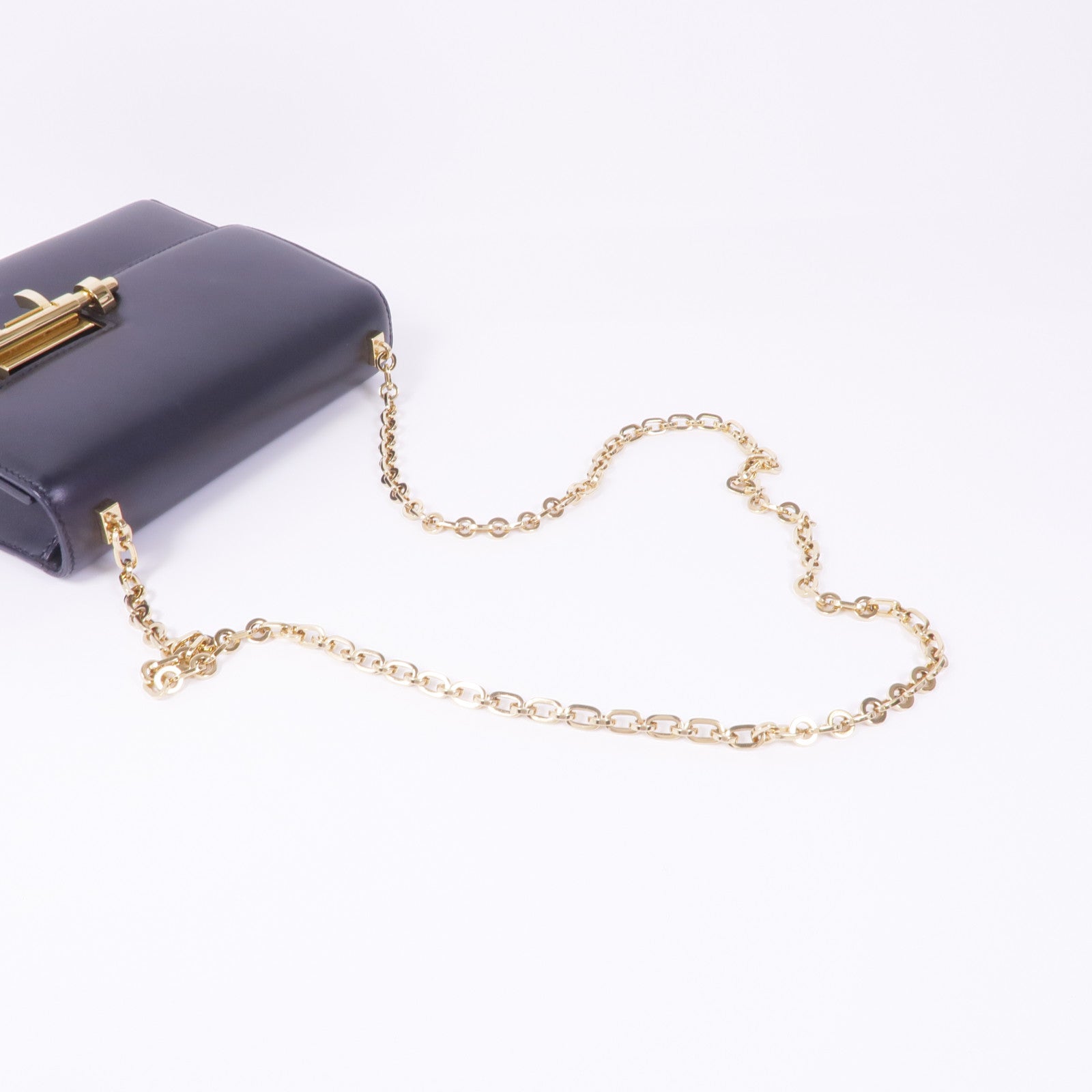 HERMES Tadelakt皮革Verrou Mini金扣鏈帶肩背袋Noir