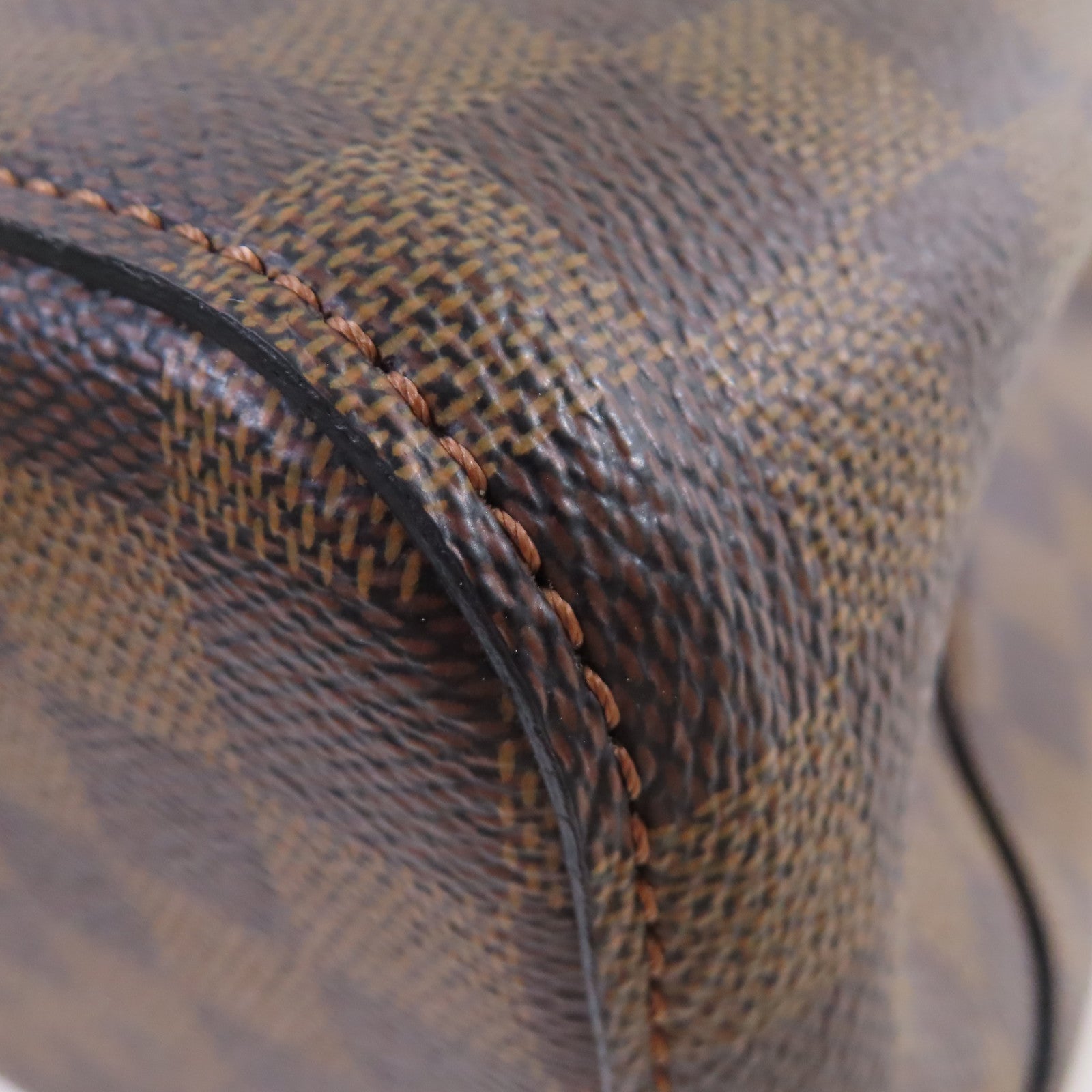 LOUIS VUITTON Damier Ebene NeoNoe Shoulder Bag肩背袋啡色/粉紅色