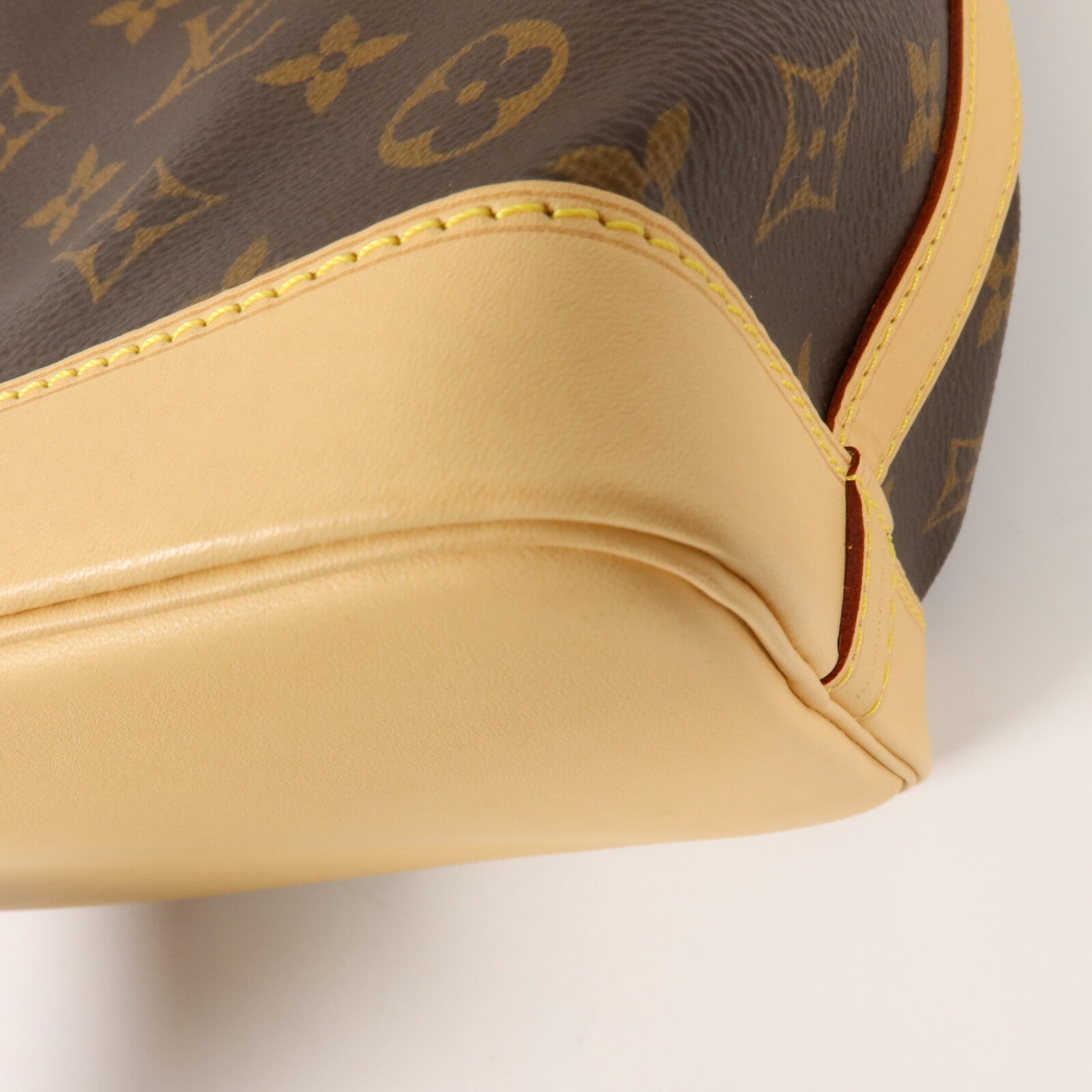 LOUIS VUITTON Monogram Noe BB肩背袋