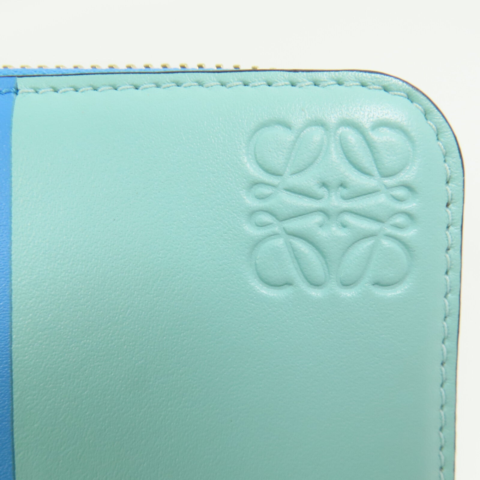 LOEWE 【激減優惠】牛皮皮革Round Long Wallet金扣拉鏈長錢包