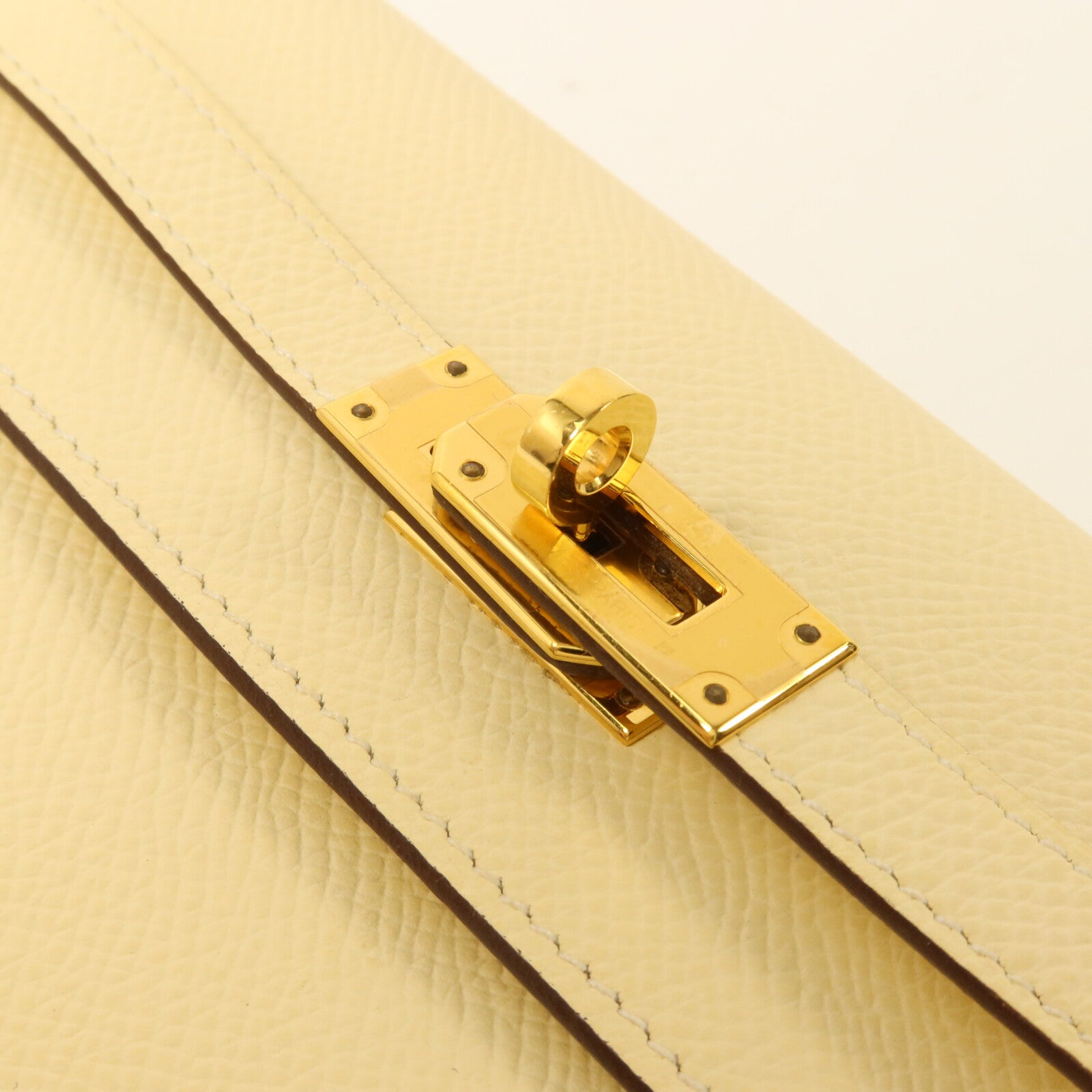 HERMES Epsom皮革Kelly To Go肩背袋Nata/Jaune Poussin