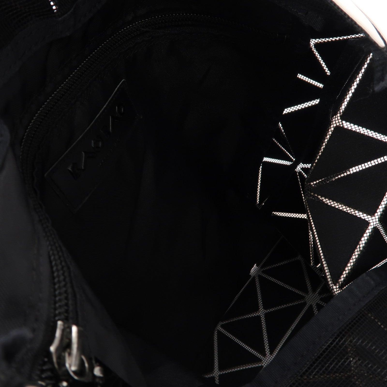 ISSEY MIYAKE PVC Bao Bao Shoulder Bag肩背袋白色