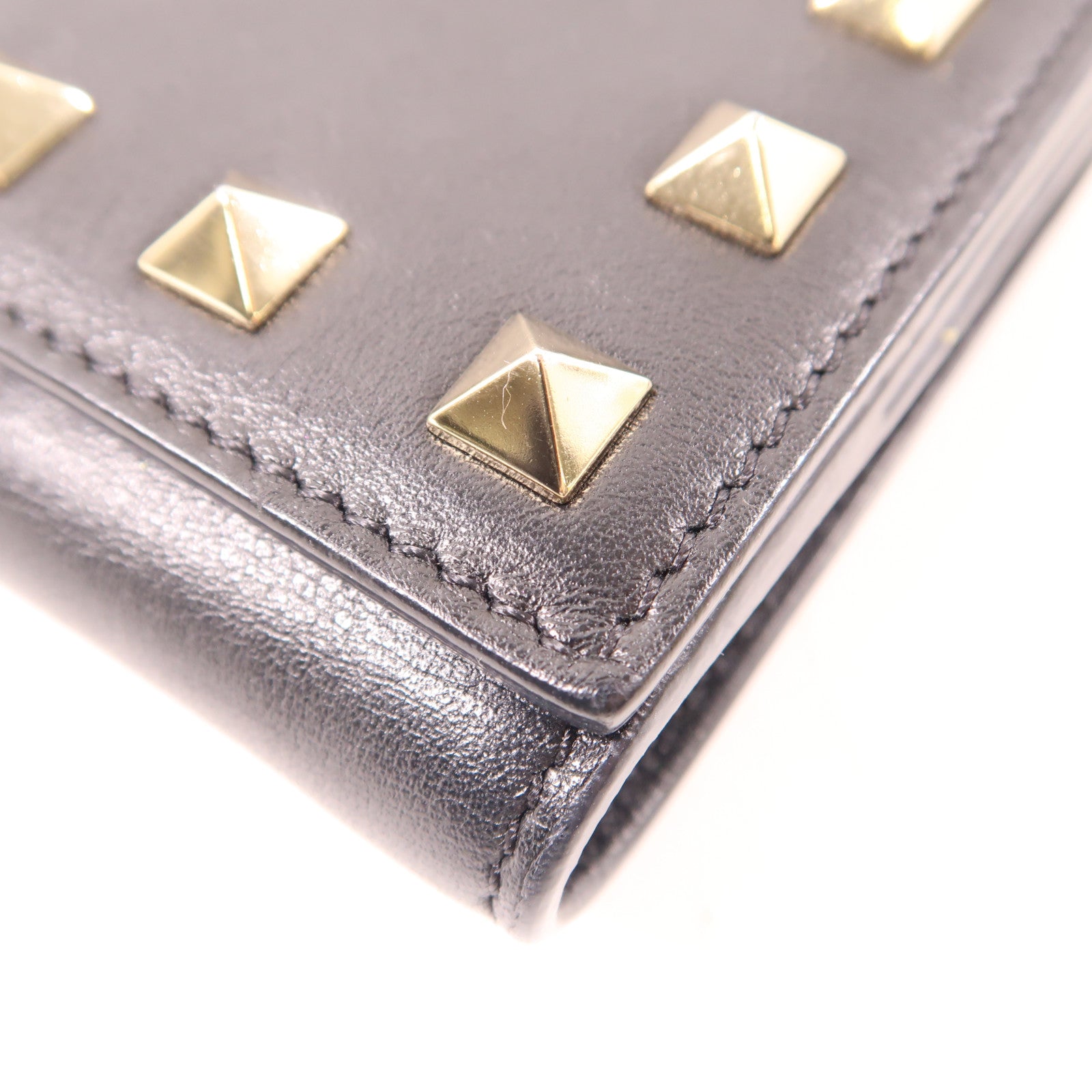 Valentino 牛皮皮革Garavani Rockstud Wallet金扣錢包黑色