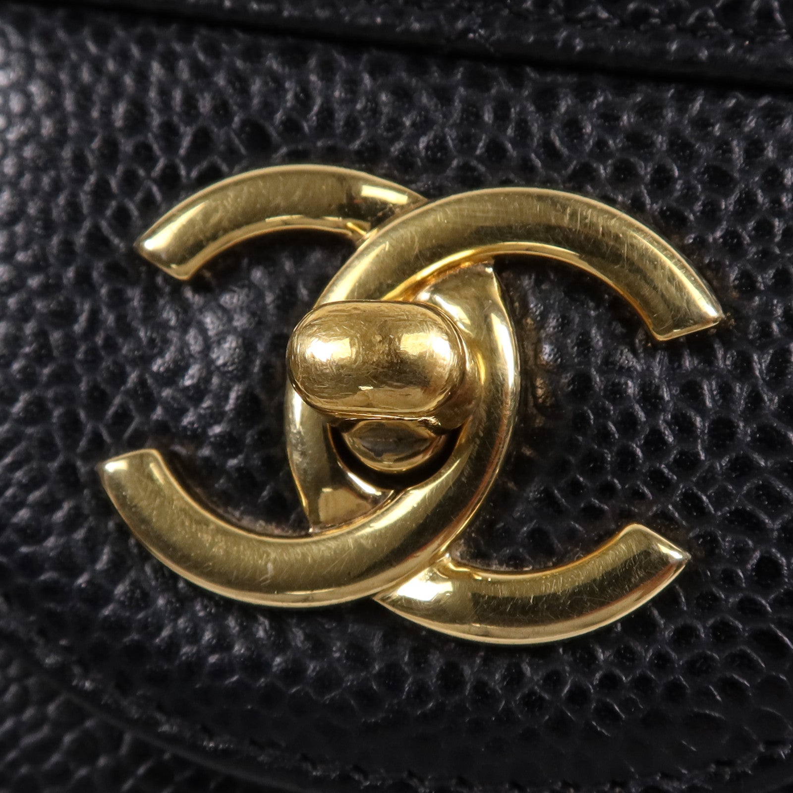 CHANEL 牛皮皮革Large Classic金扣鏈帶肩背袋