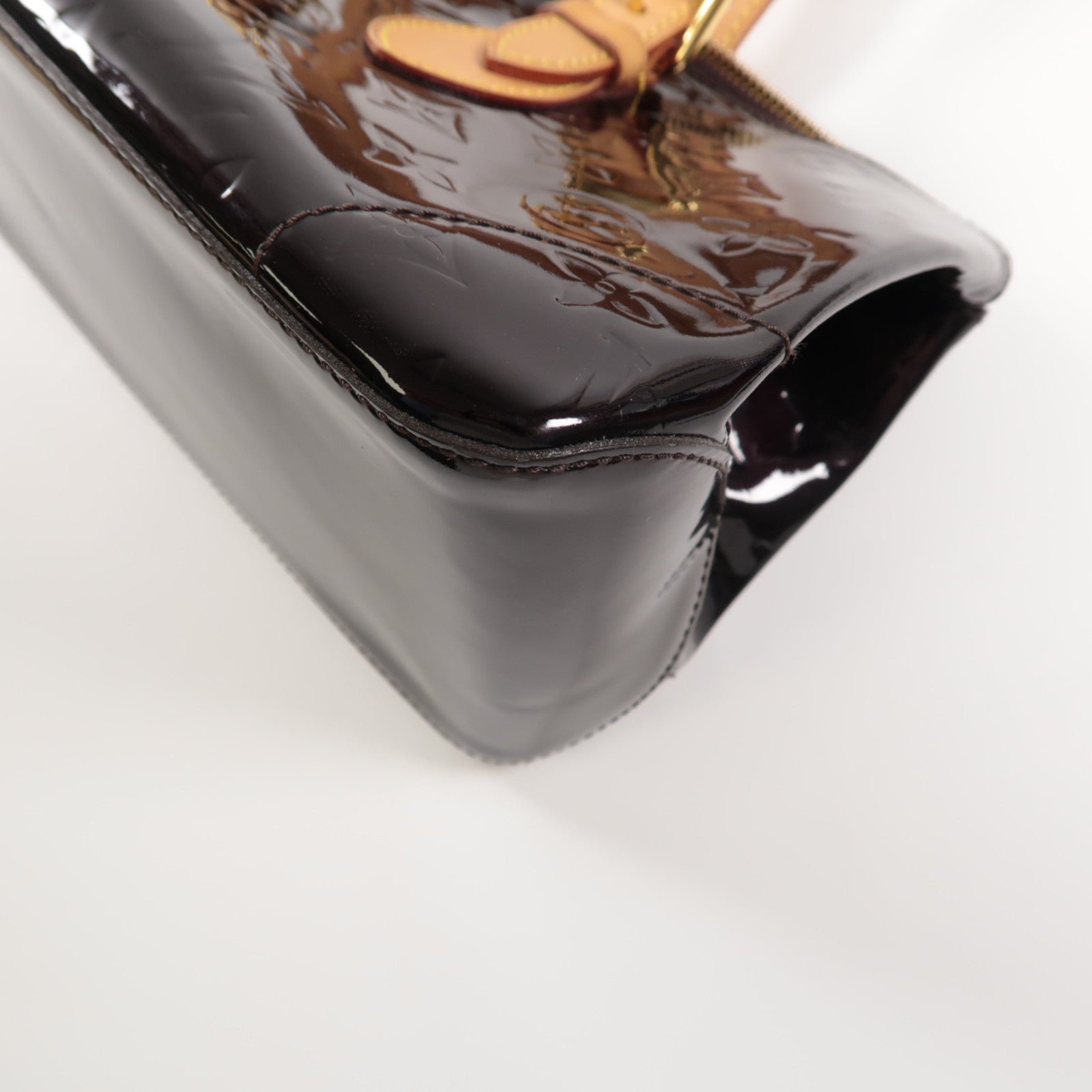 LOUIS VUITTON Vernis Rosewood Avenue金扣手挽袋紅色