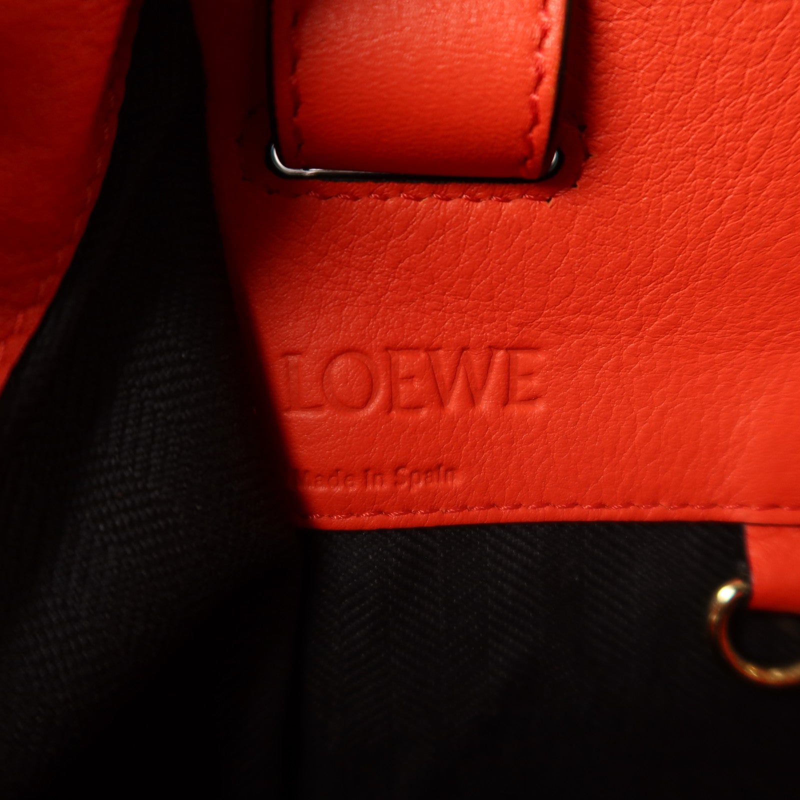 LOEWE 牛皮皮革Hammock金扣手挽肩背兩用袋