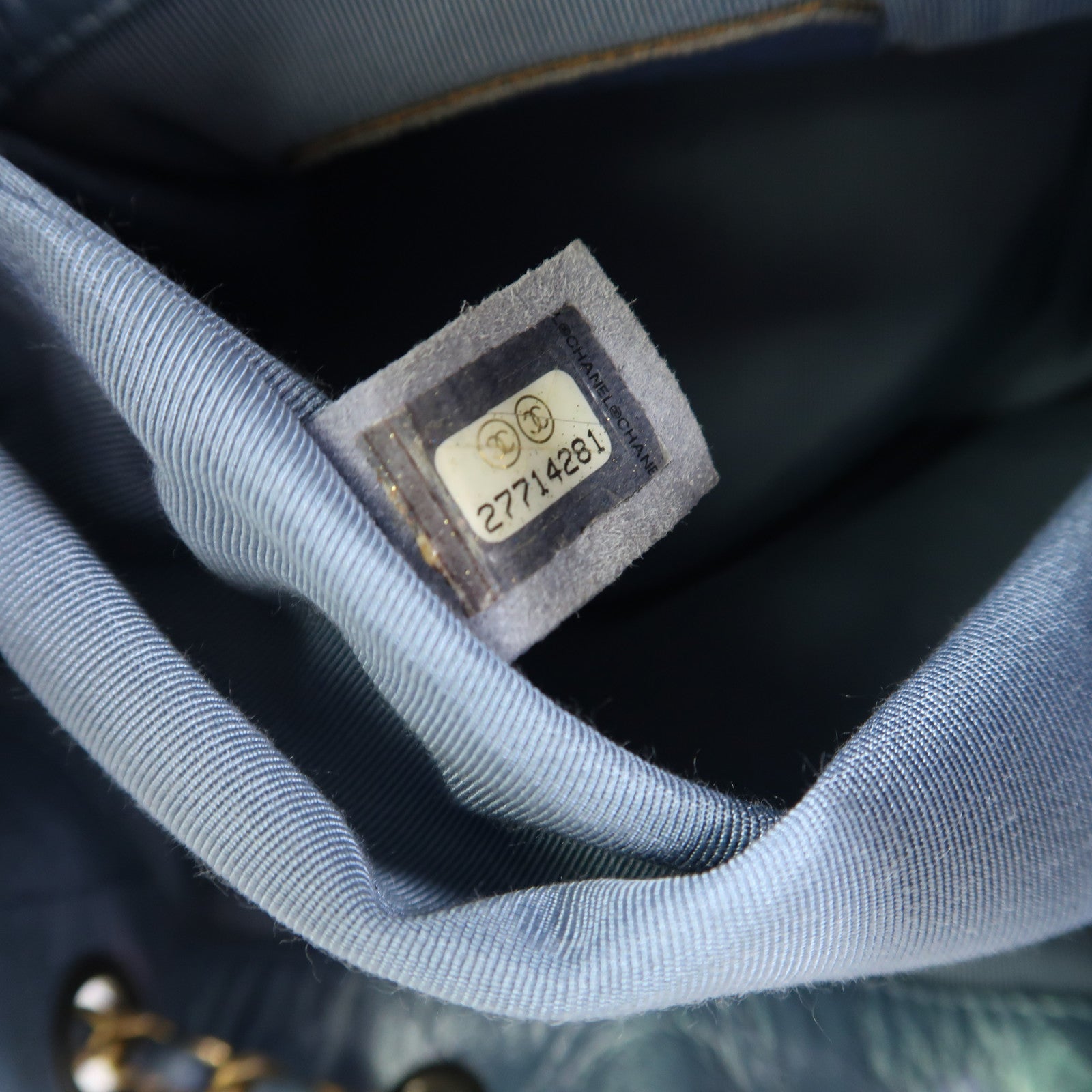 CHANEL 牛皮皮革Garbrielle Backpack鏈帶背包