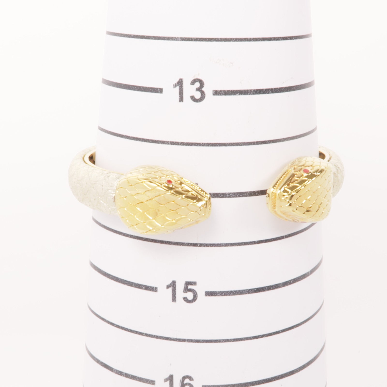 BVLGARI 蛇皮皮革Serpenti Forever Bracelet手鐲