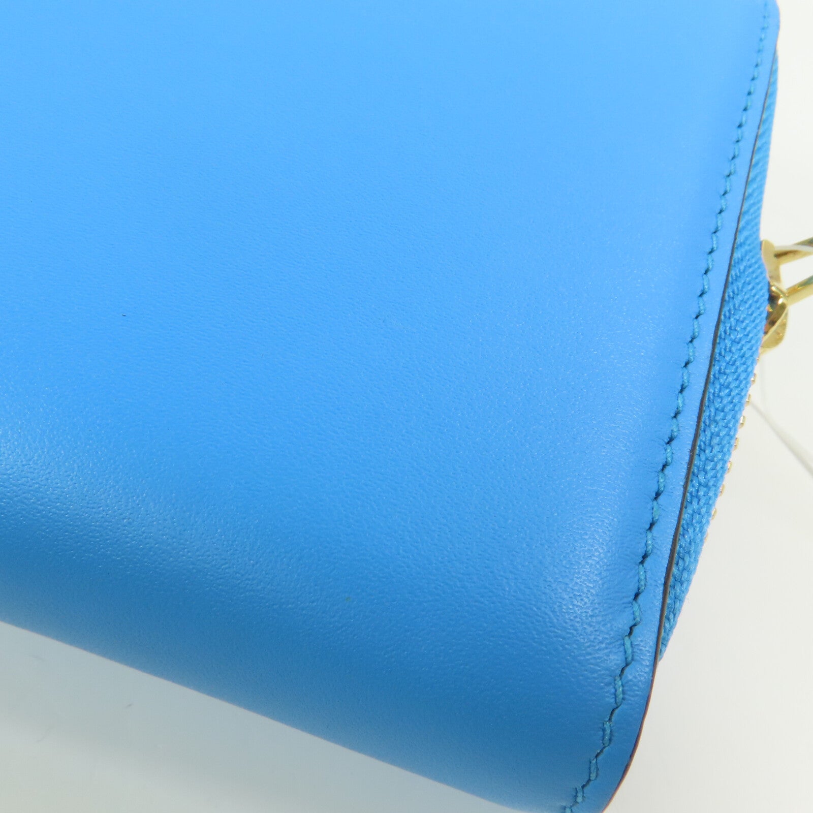 LOEWE 【激減優惠】牛皮皮革Round Long Wallet金扣拉鏈長錢包