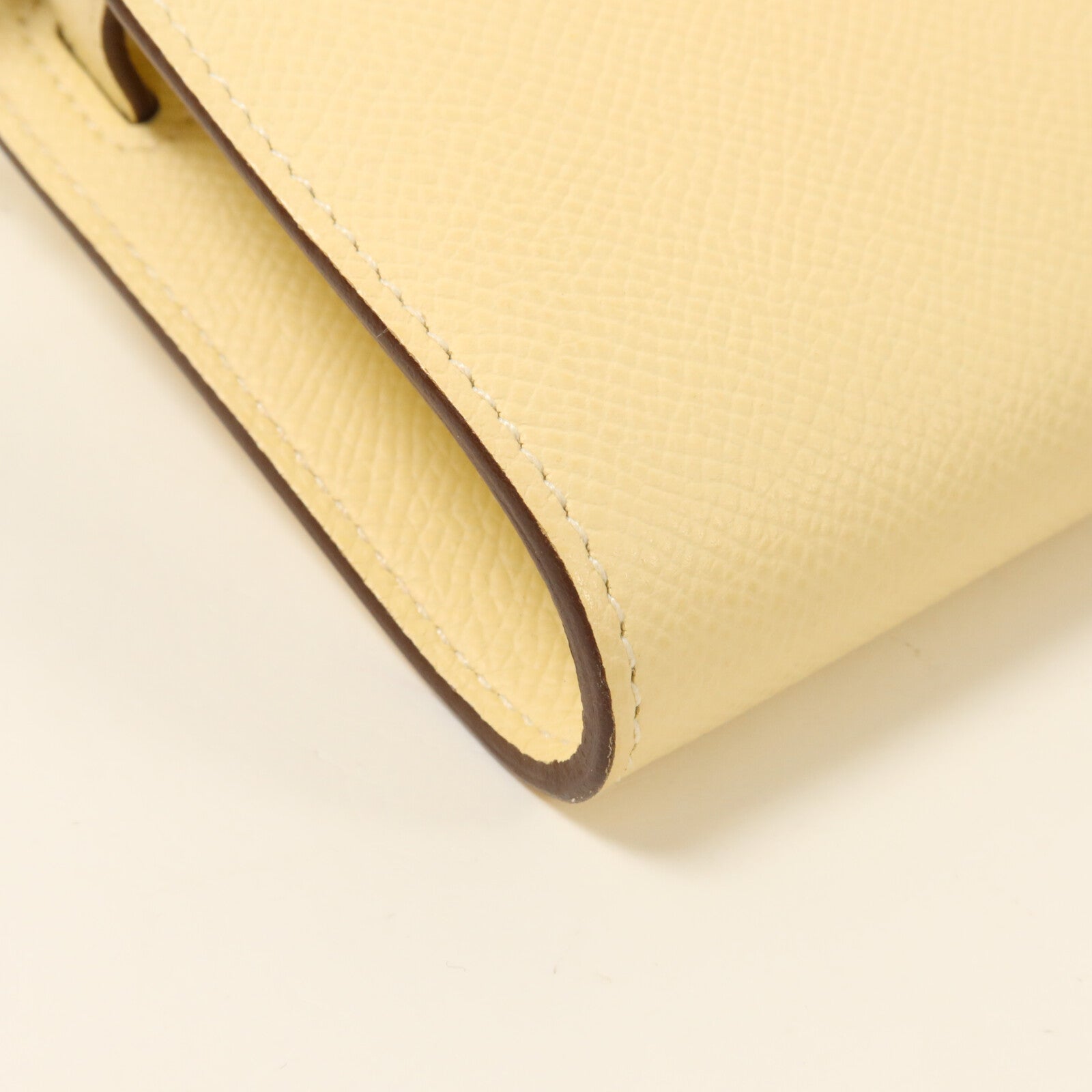 HERMES Epsom皮革Kelly To Go肩背袋Nata/Jaune Poussin