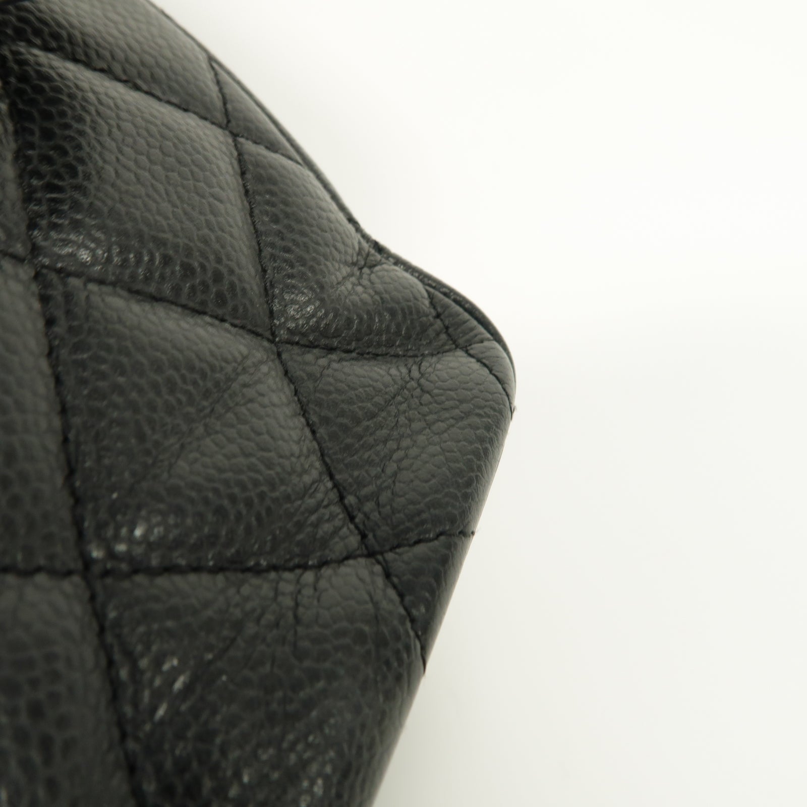CHANEL **【激減優惠】皮革Classic Flap 30金扣鏈帶肩背袋黒色