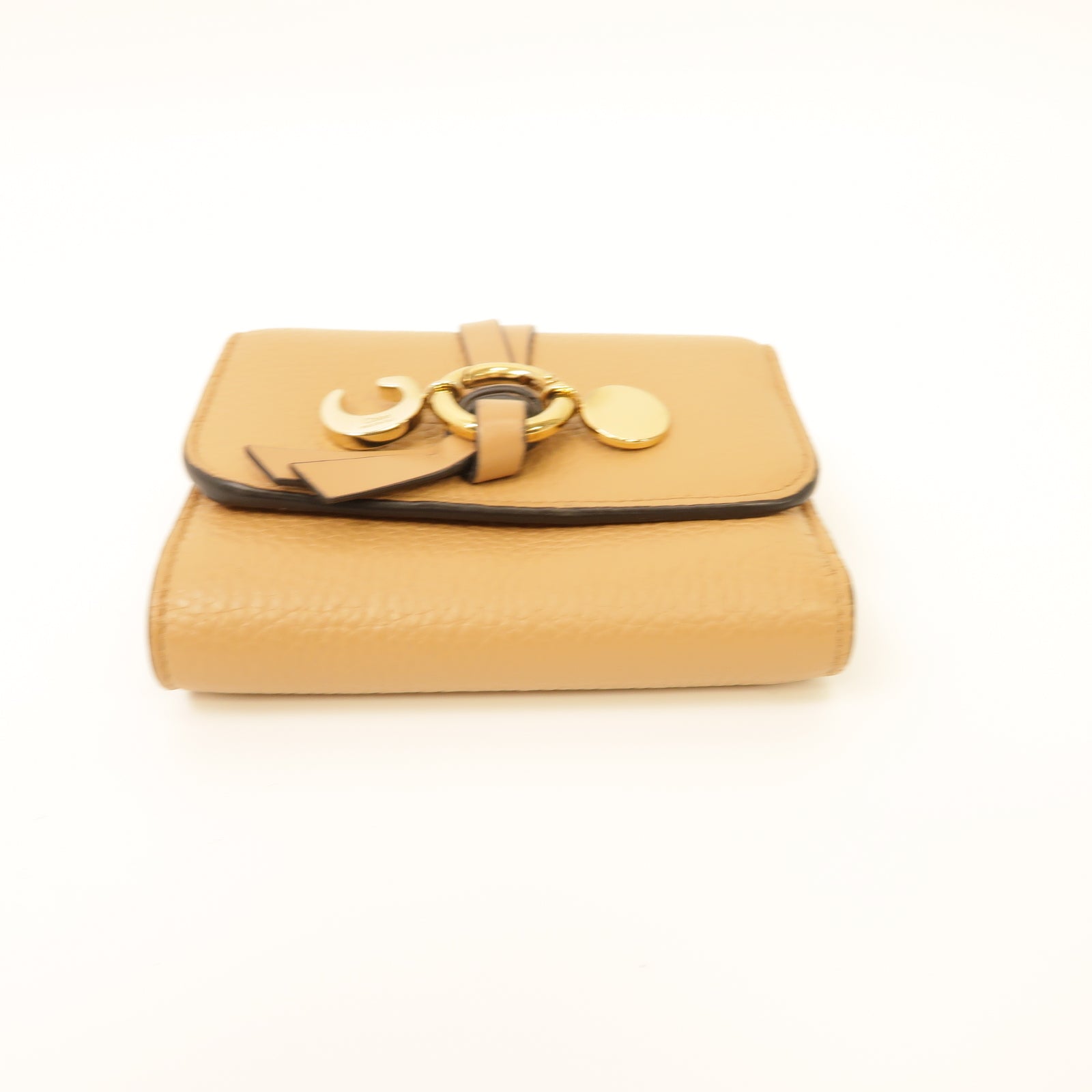 Chloe 牛皮皮革Alphabet Small Tri-Fold Wallet金扣錢包杏色