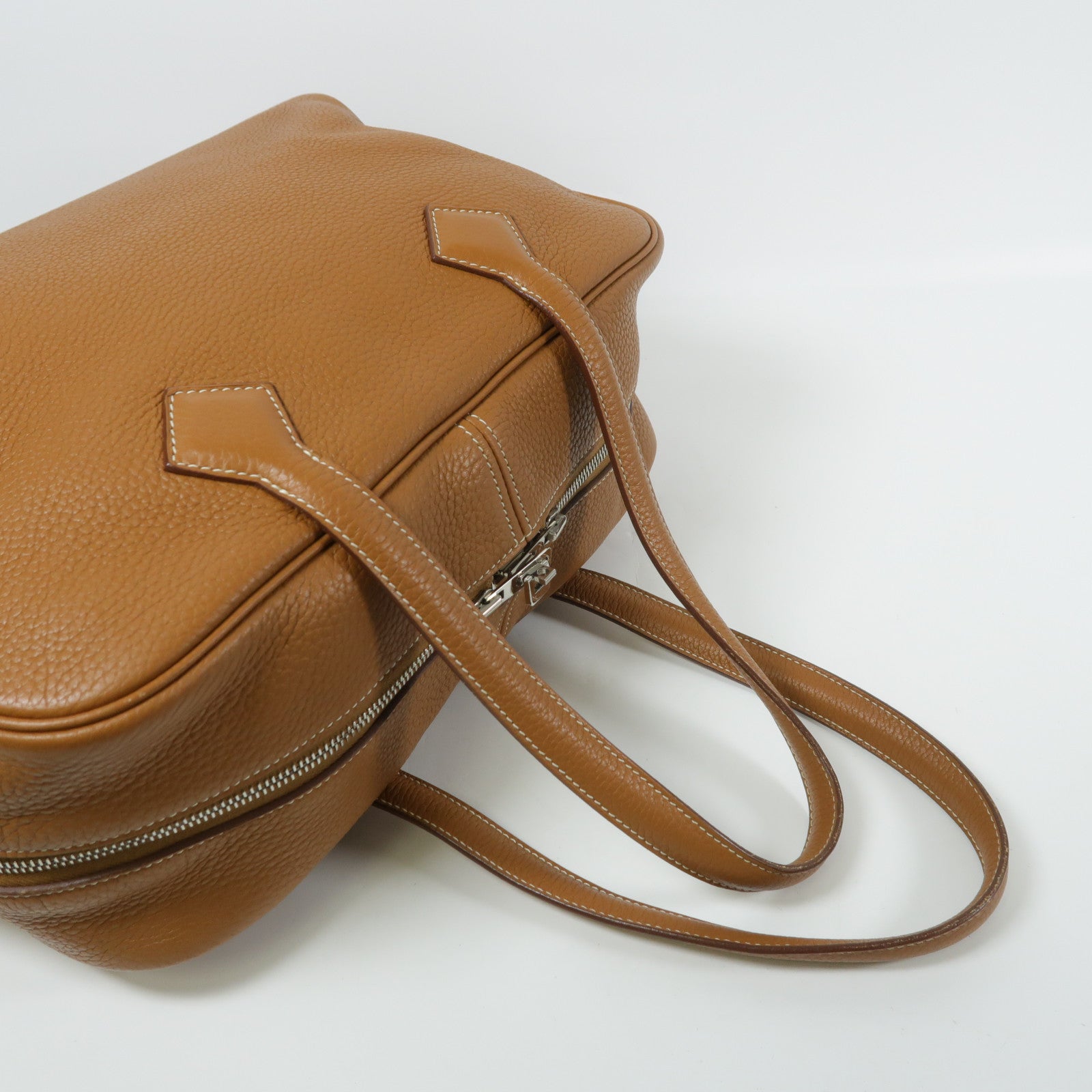 HERMES Clemence皮革Victoria銀扣肩背袋