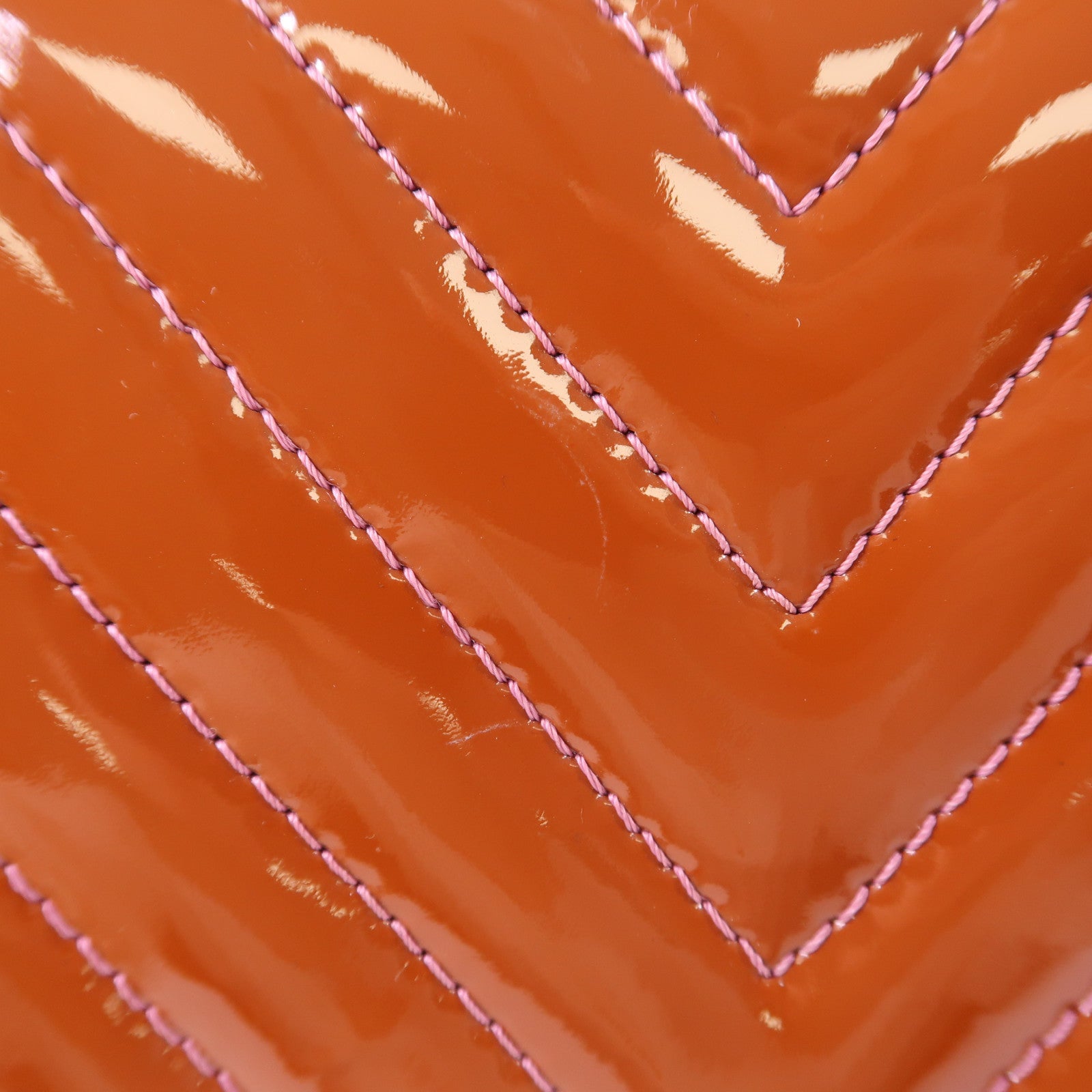 CHANEL 【激減優惠】漆皮皮革Chain Shoulder銀扣鏈帶肩背袋