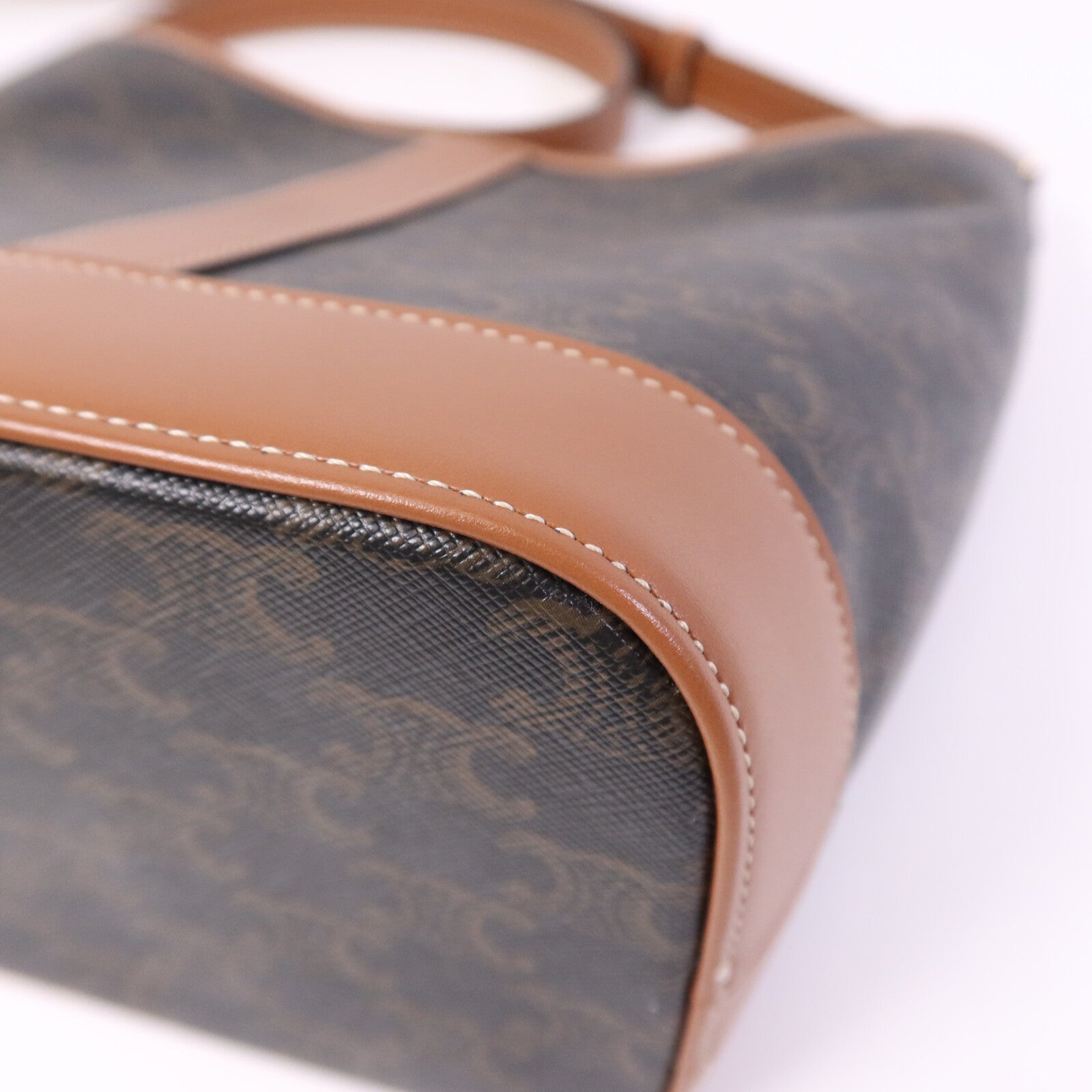 CELINE 塗層帆布Triomphe Bucket Small金扣肩背袋