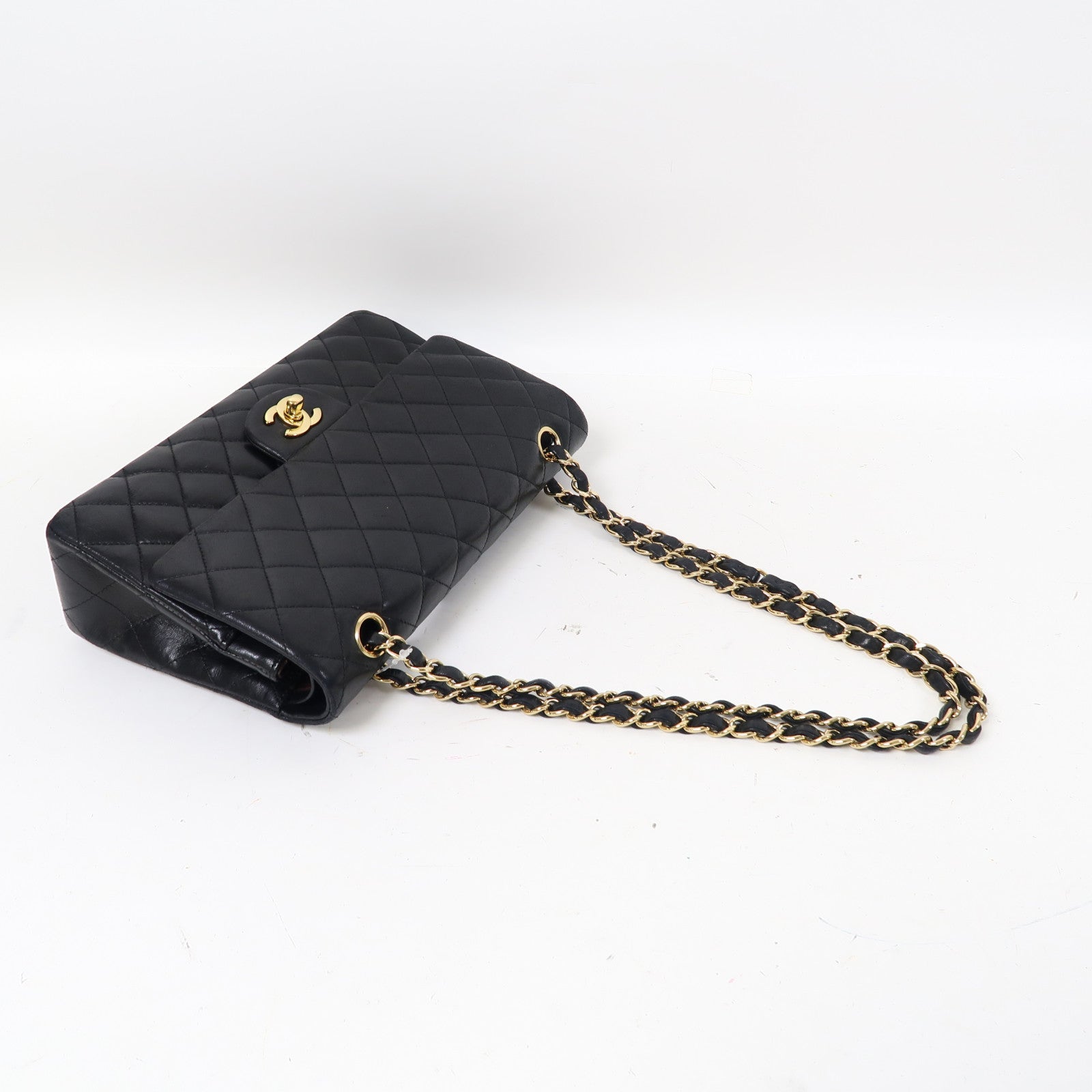 CHANEL 菱格羊皮皮革Classic金扣鏈帶肩背袋黑色