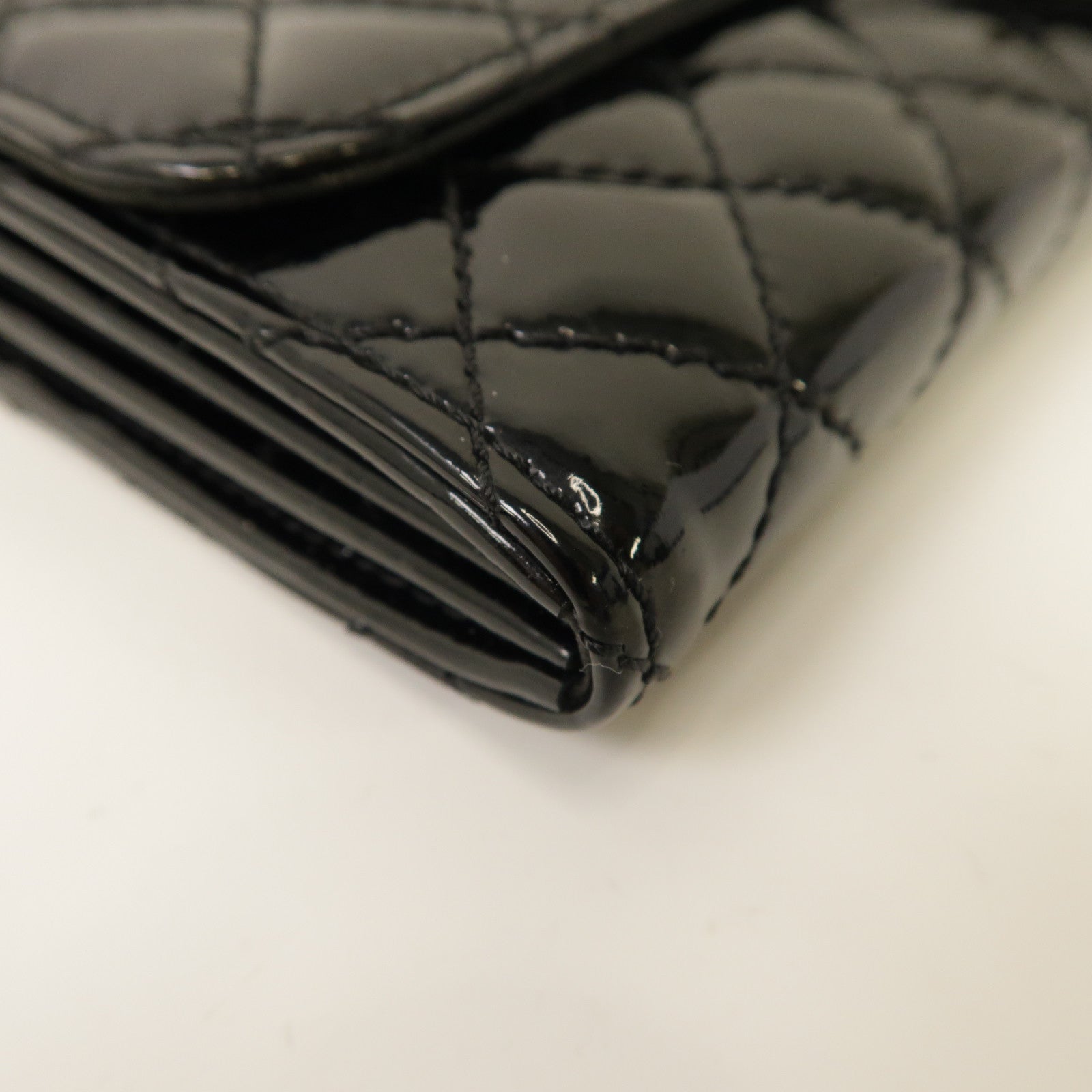 CHANEL 菱格漆皮皮革Chain Shoulder銀扣鏈帶肩背帶黑色