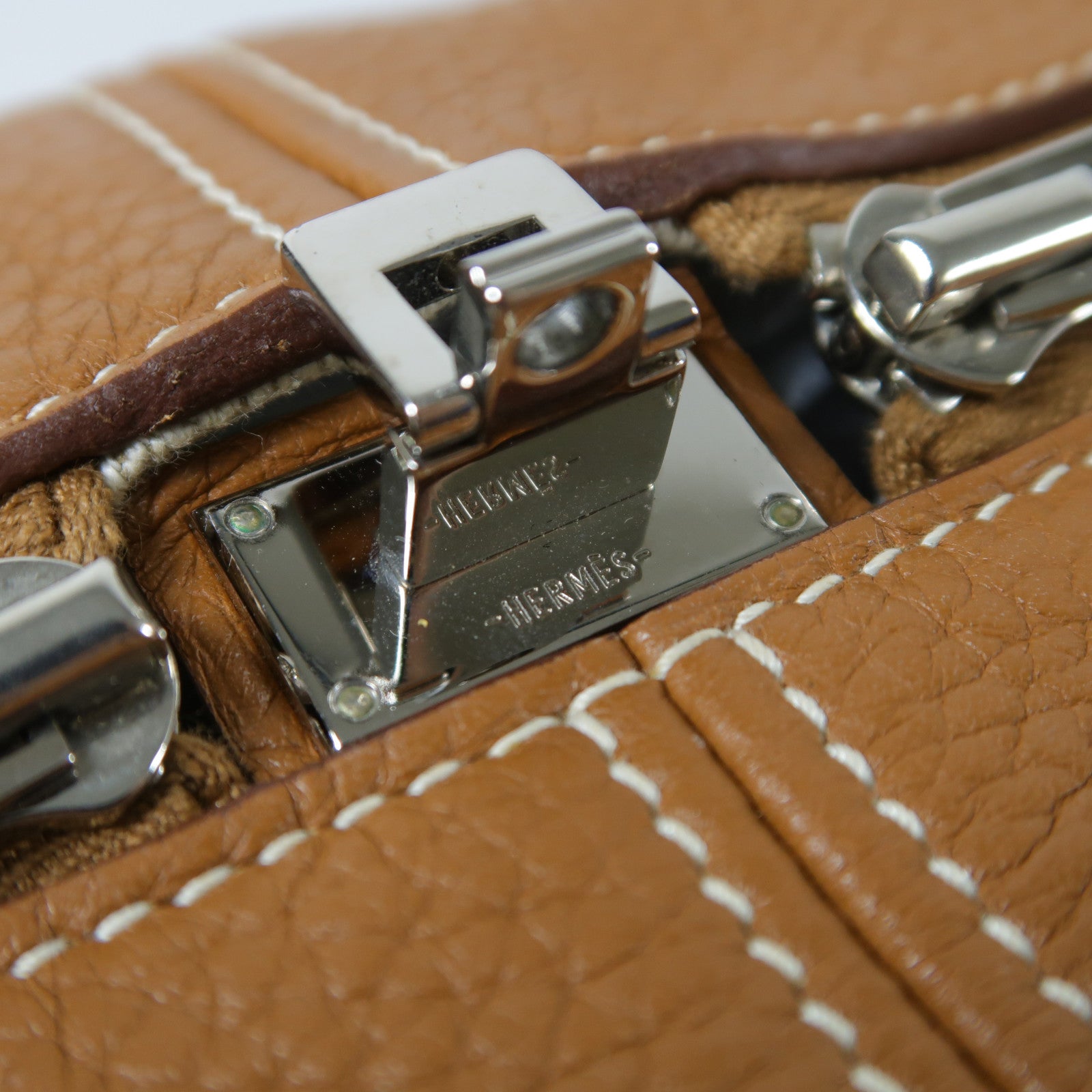 HERMES Clemence皮革Victoria銀扣肩背袋
