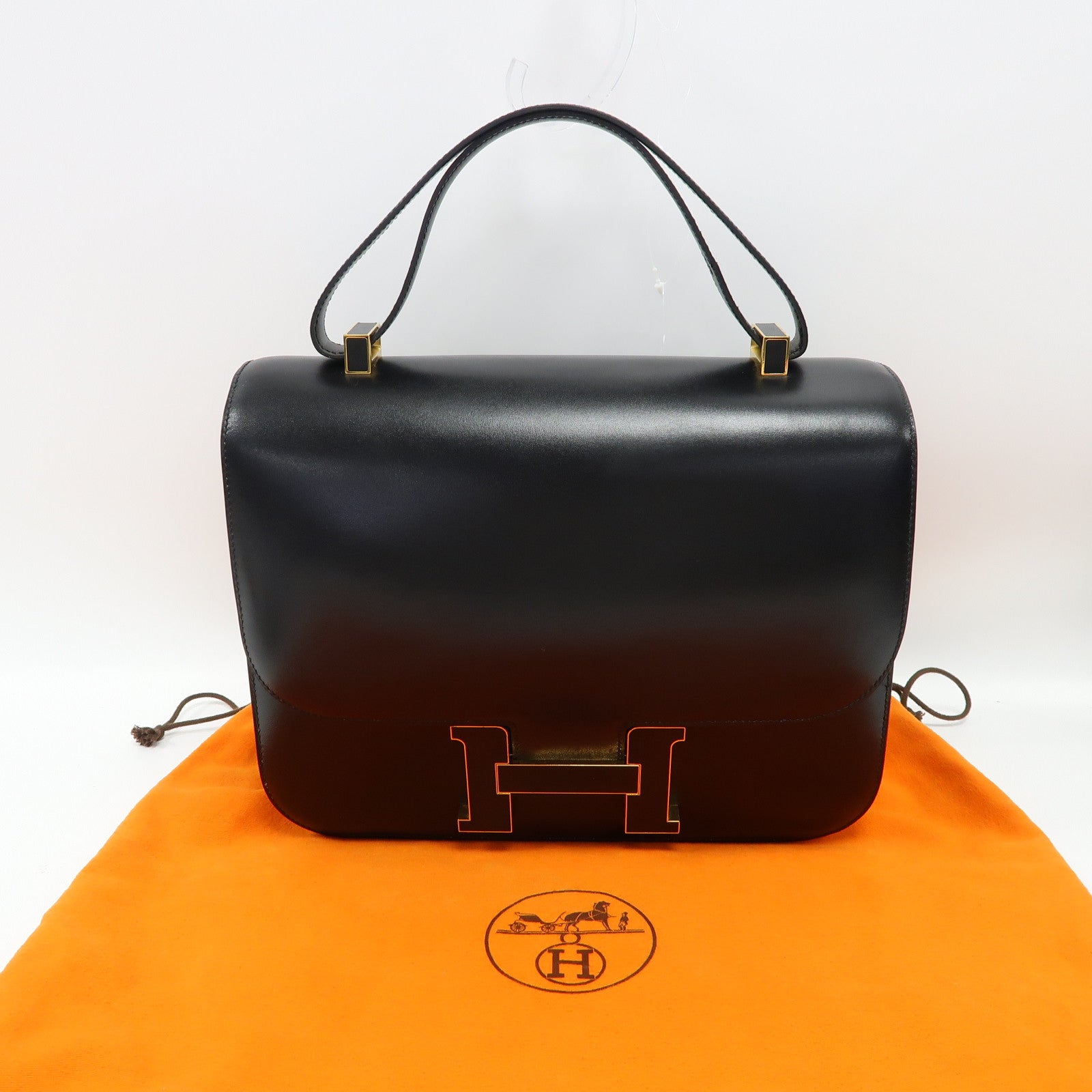HERMES Box Calf皮革Constance 29金扣手挽袋黑色